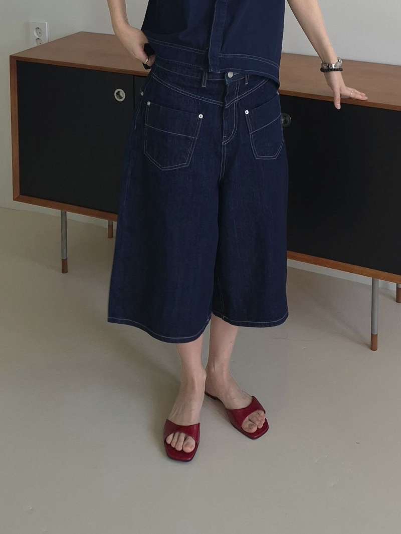 型格中長牛仔短褲