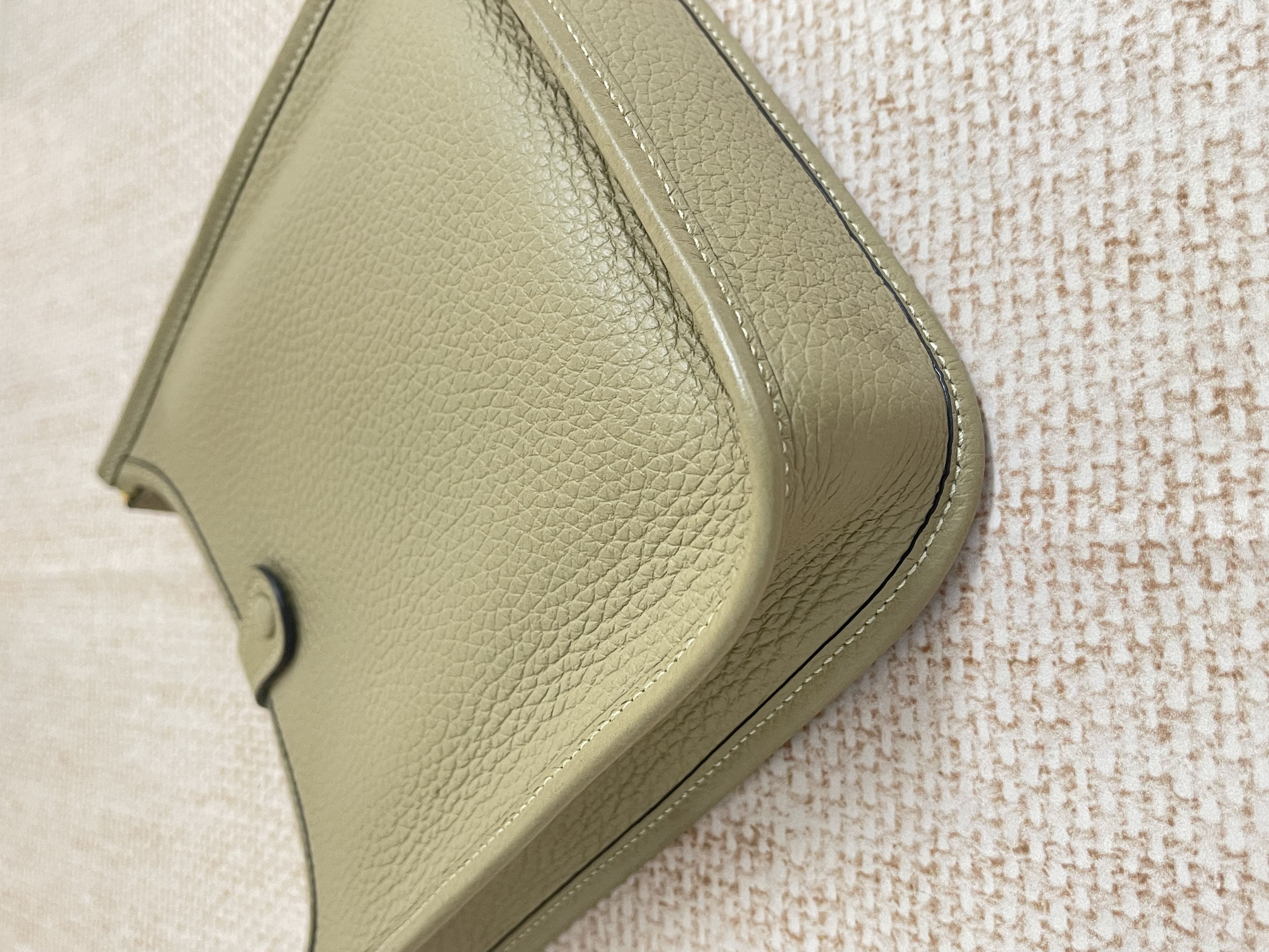 Pre-owned Hermes Mini E/ Stamp U/ Product Code: 26050501