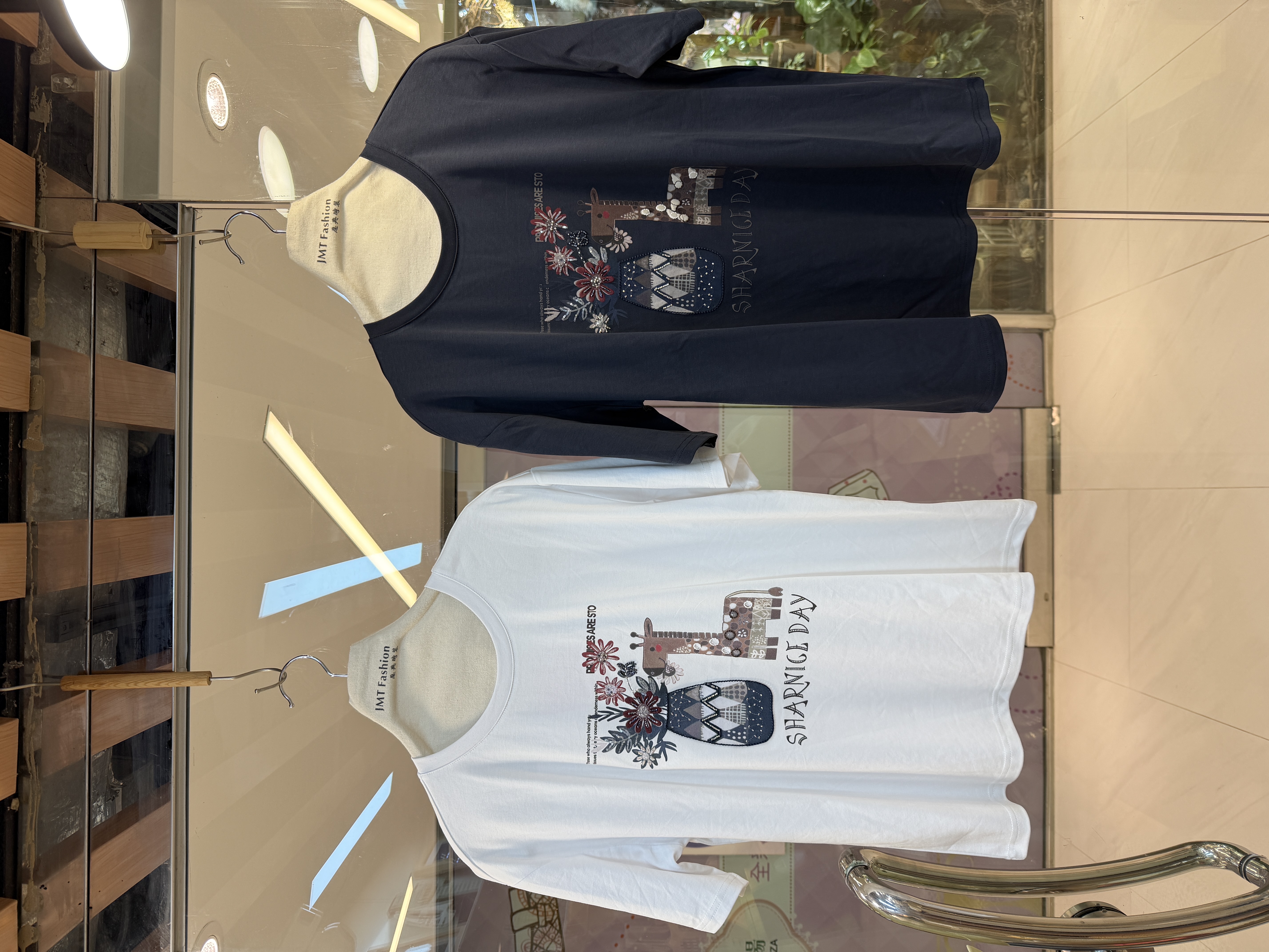 長頸鹿花瓶圖案衫 M426 416827259