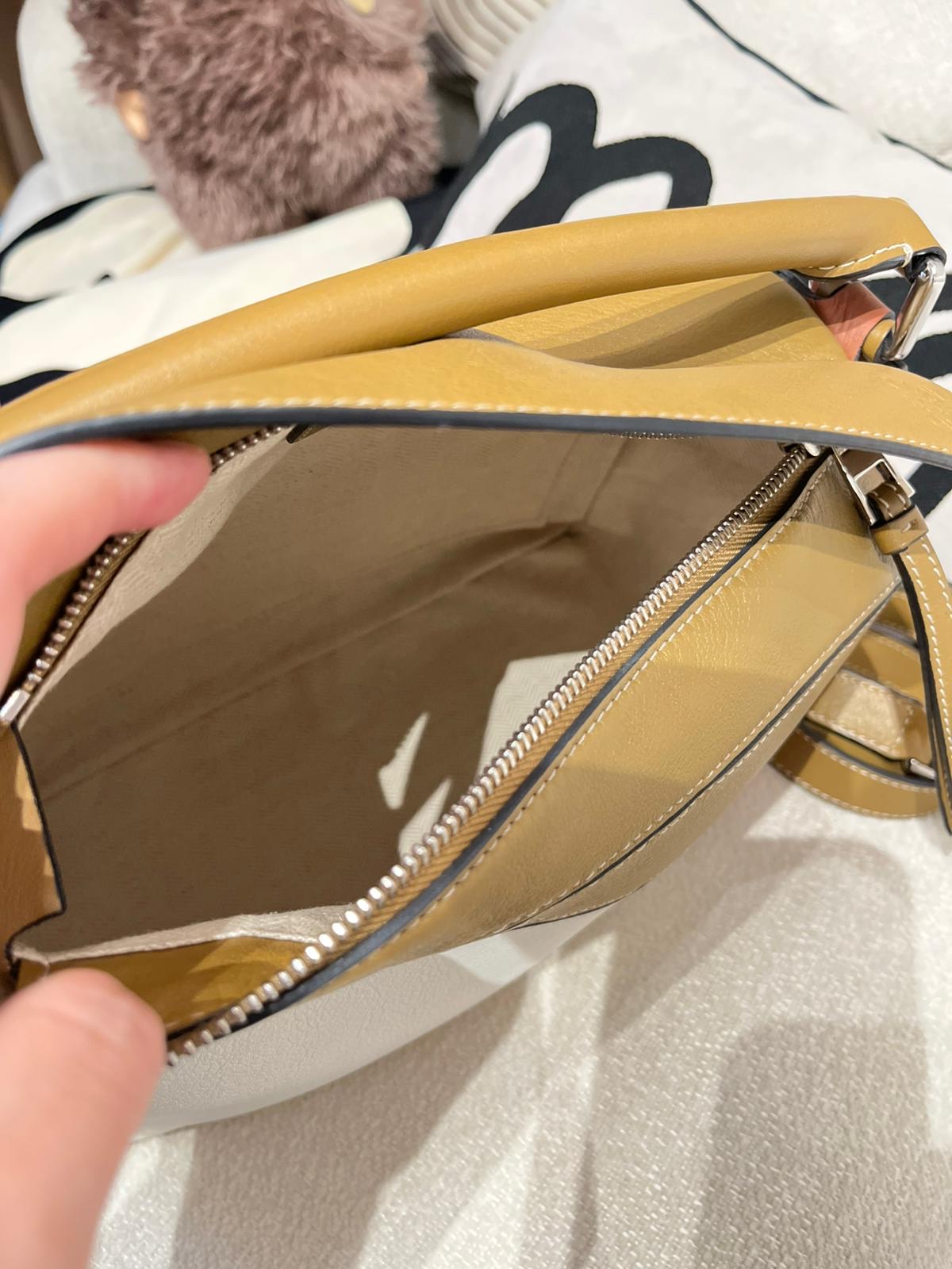 Loewe Puzzle Small 三拼色 Calfskin 100%Authentic, 98%New ✅Dust bag