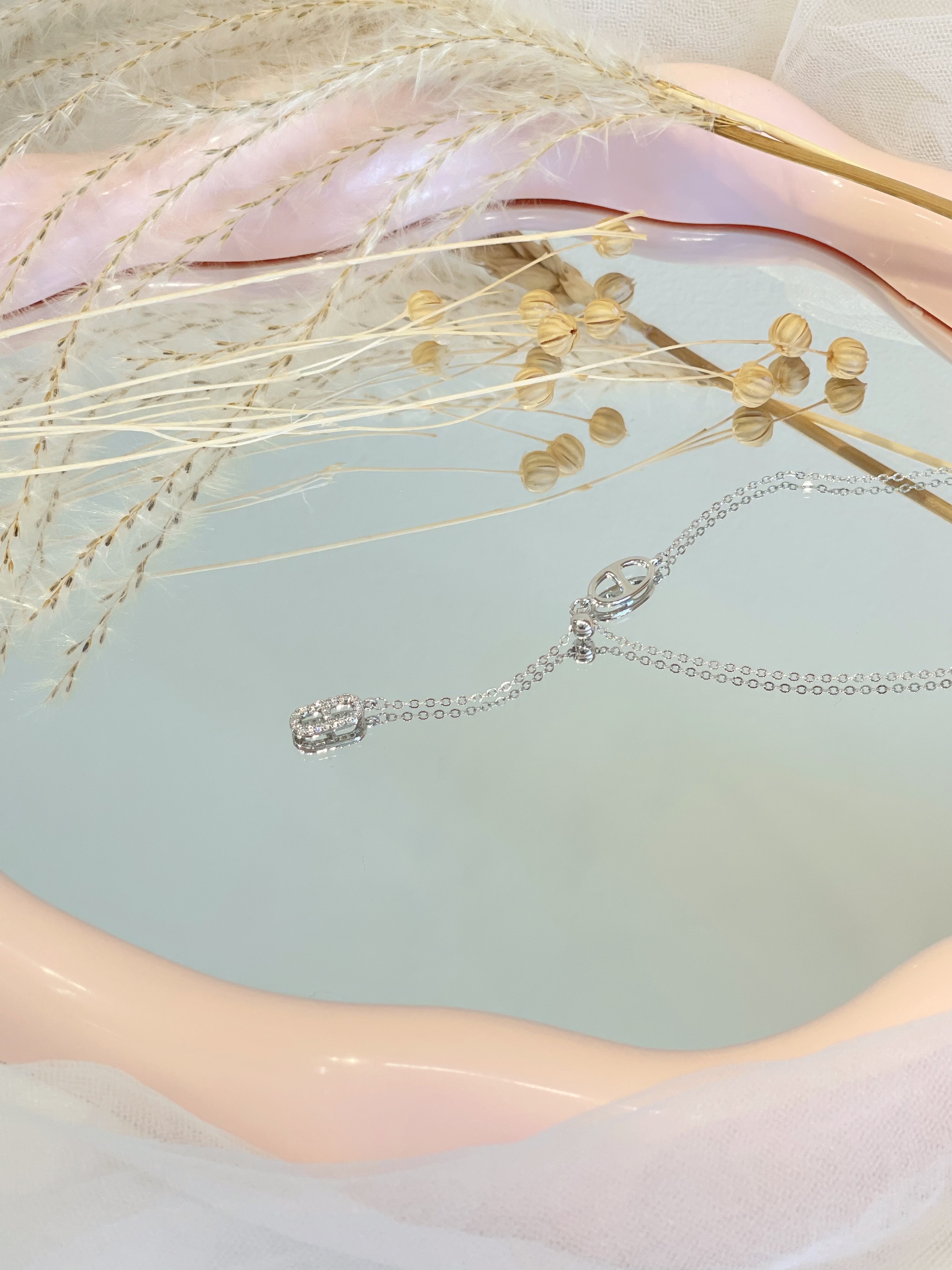 穿搭必备！简约猪鼻子项链