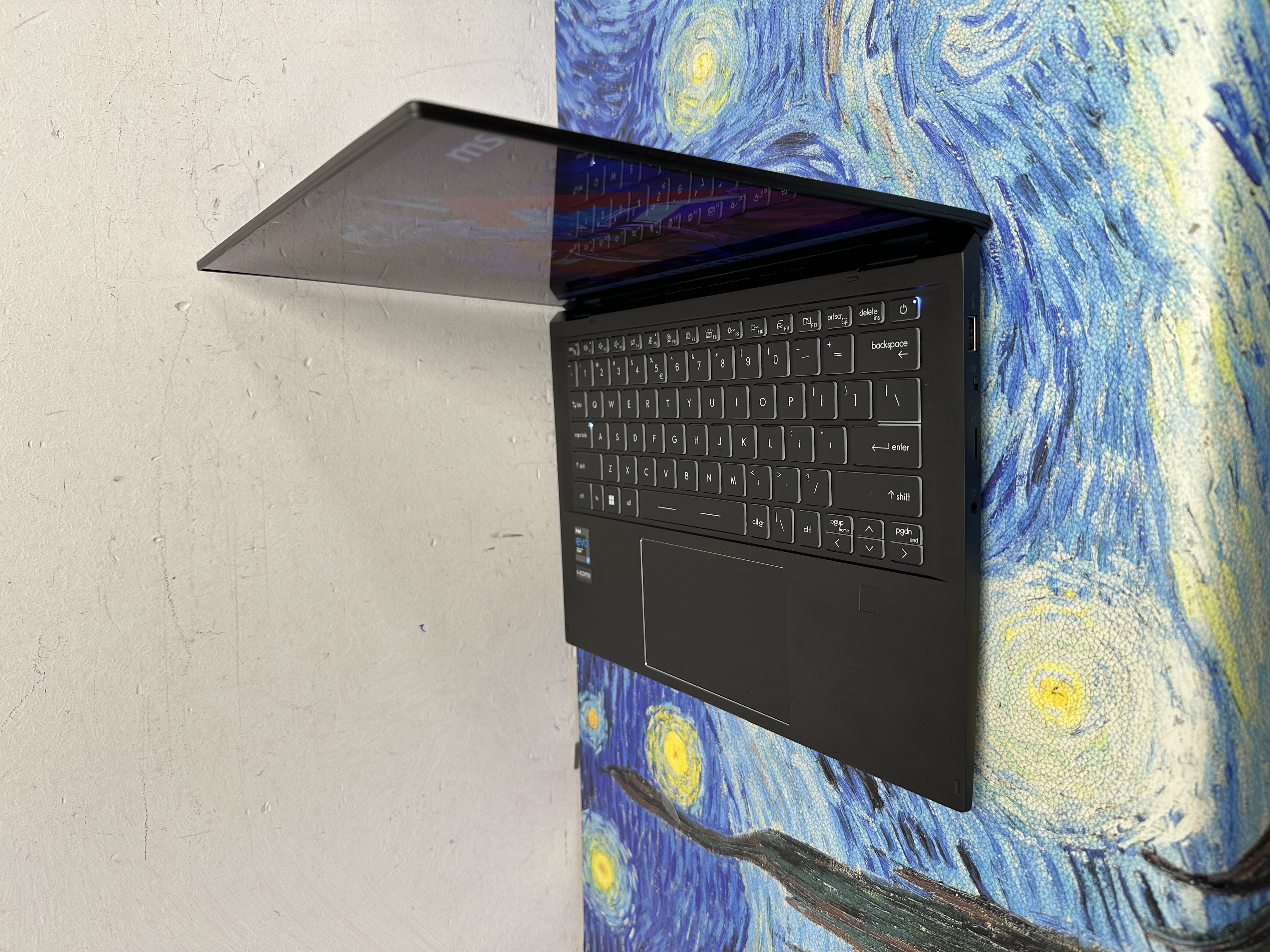 #6086 MSI E14 Flip Evo/i7-1360P/16GB Ram/1TB SSD/ 14寸 /Windows 11 / Gaming Laptop / Notebook / Ultrabook / Office / Work / thin