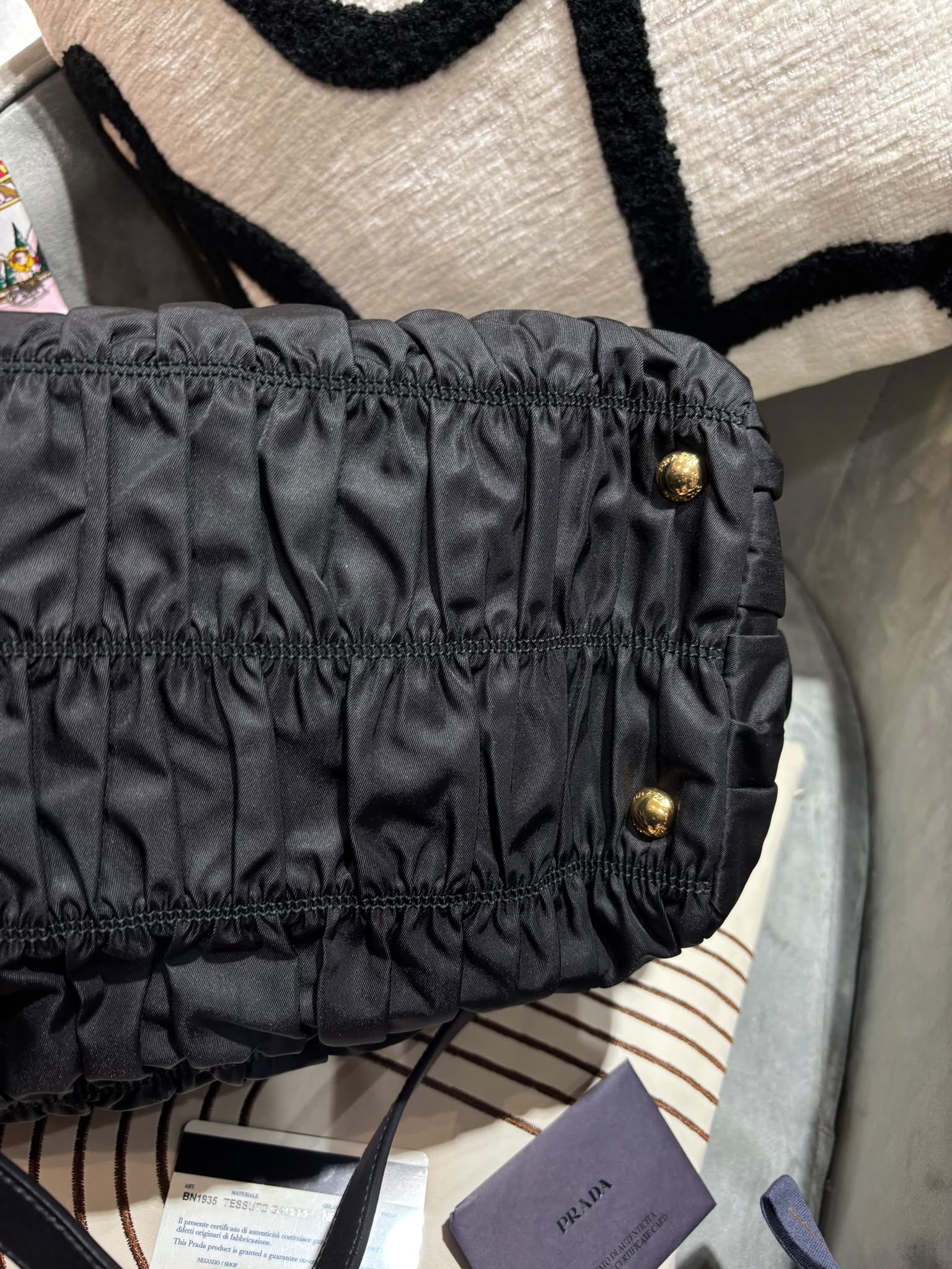 Prada Nylon Gaufre Tote Bag 2way bag 100%Authentic, 92%New ✅Dust bag