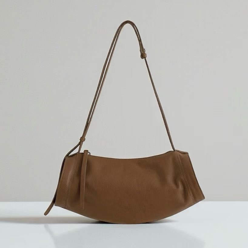 【新品牌Lampas】預訂_Soft Lambskin/Suede Curved Cylinder Bag By Lampas