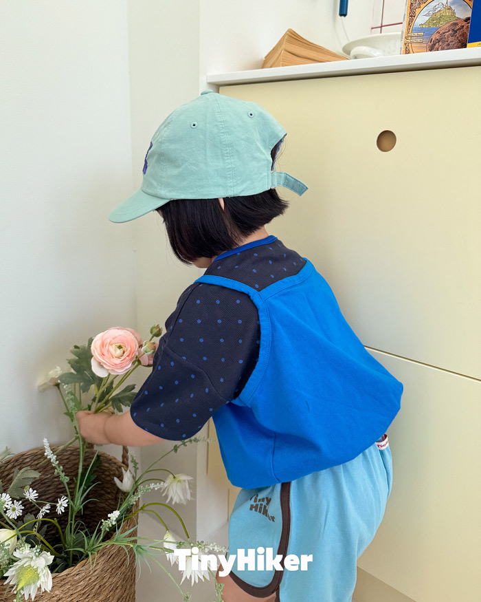 🇰🇷Tiny Hiker tee