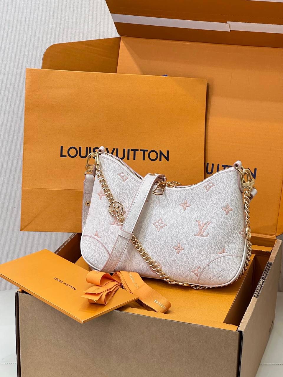 LV最近被问爆的奶油坚果全皮牛角BOULOGNE手袋😍💕