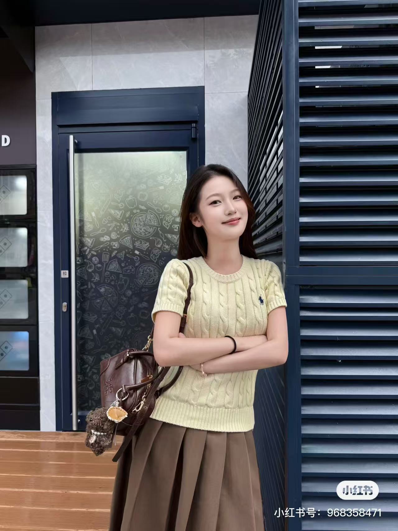 $188件。2件起$ 180件。💗💛【R alph L auren 拉夫勞倫 麻花針織短袖】