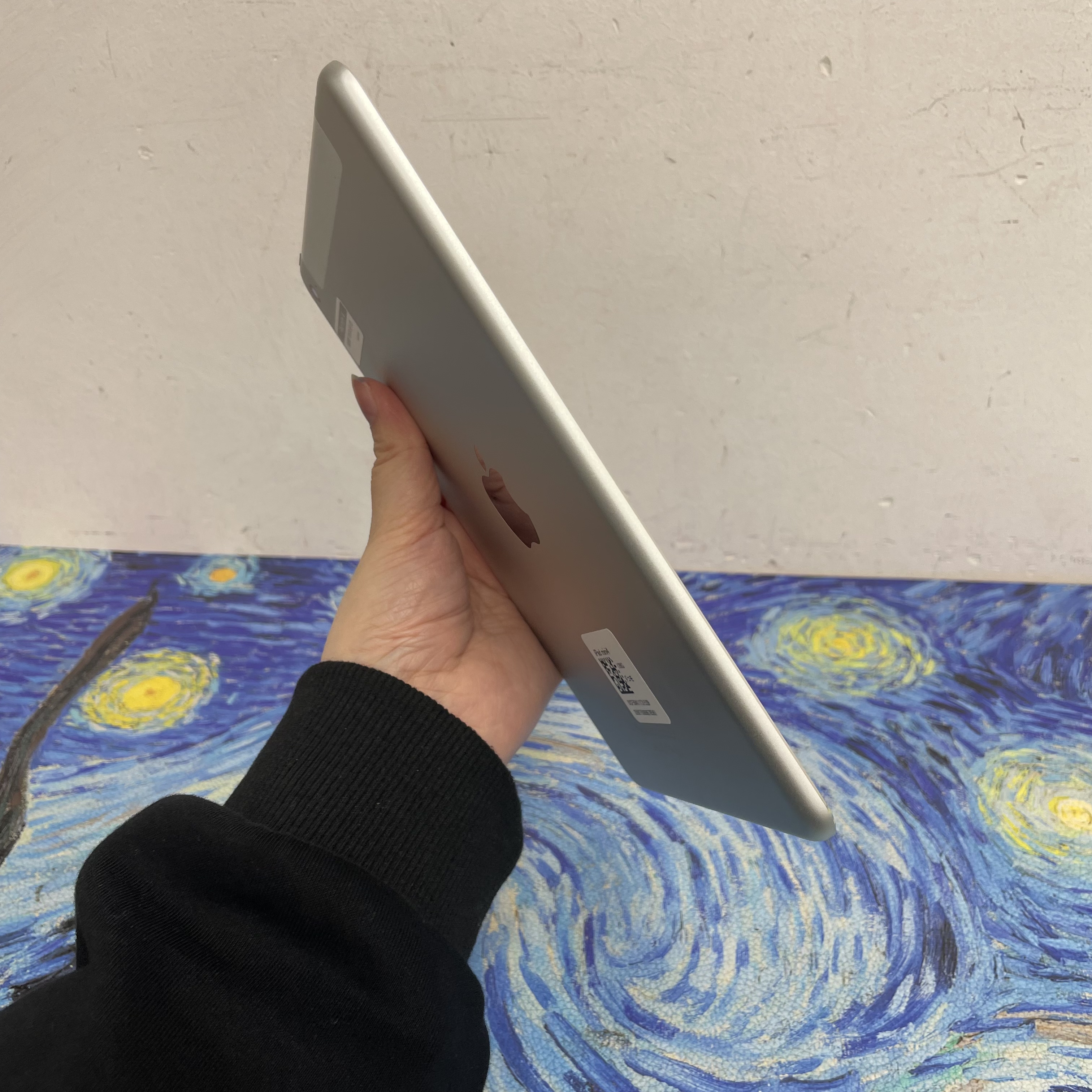 *4488100 iPad mini 4 勁靚機 128GB 插卡版 銀色 sliver