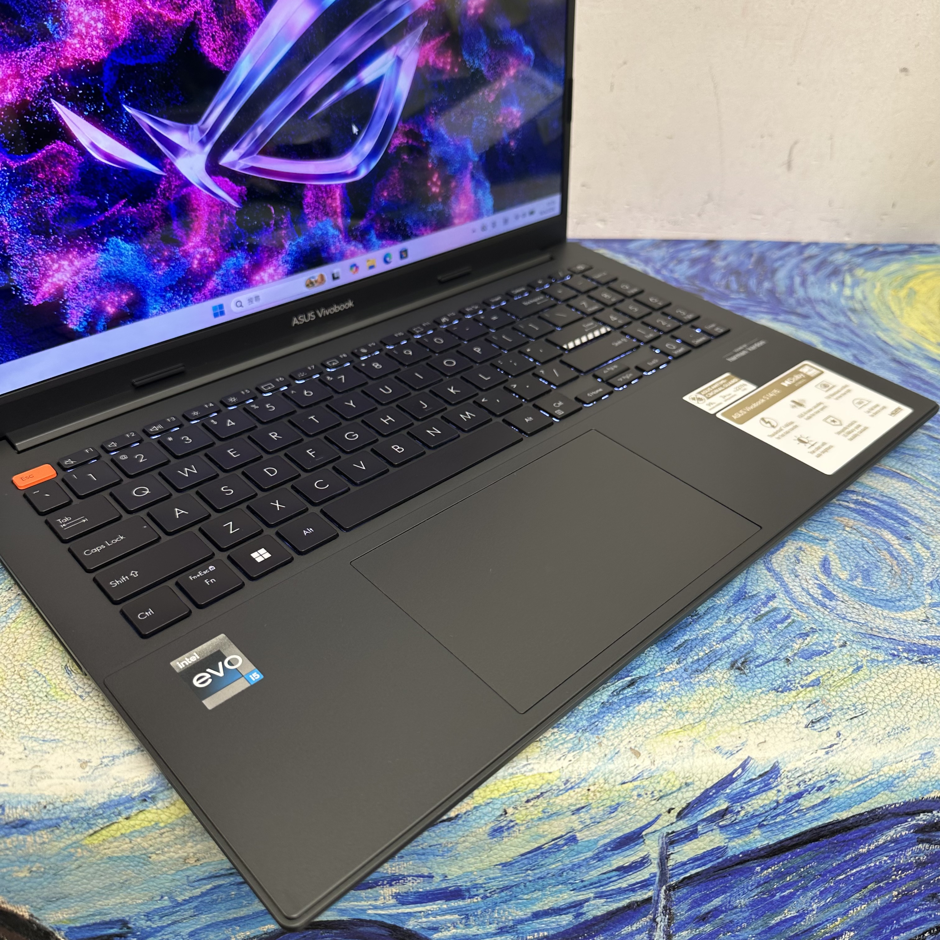 #5878 ASUS VivoBook i5-13500H /16GB Ram/512GB SSD/黑色機身 / Laptop / Notebook / 文書 / PC / Movie / Netflix /15吋 / Office / Win11 /