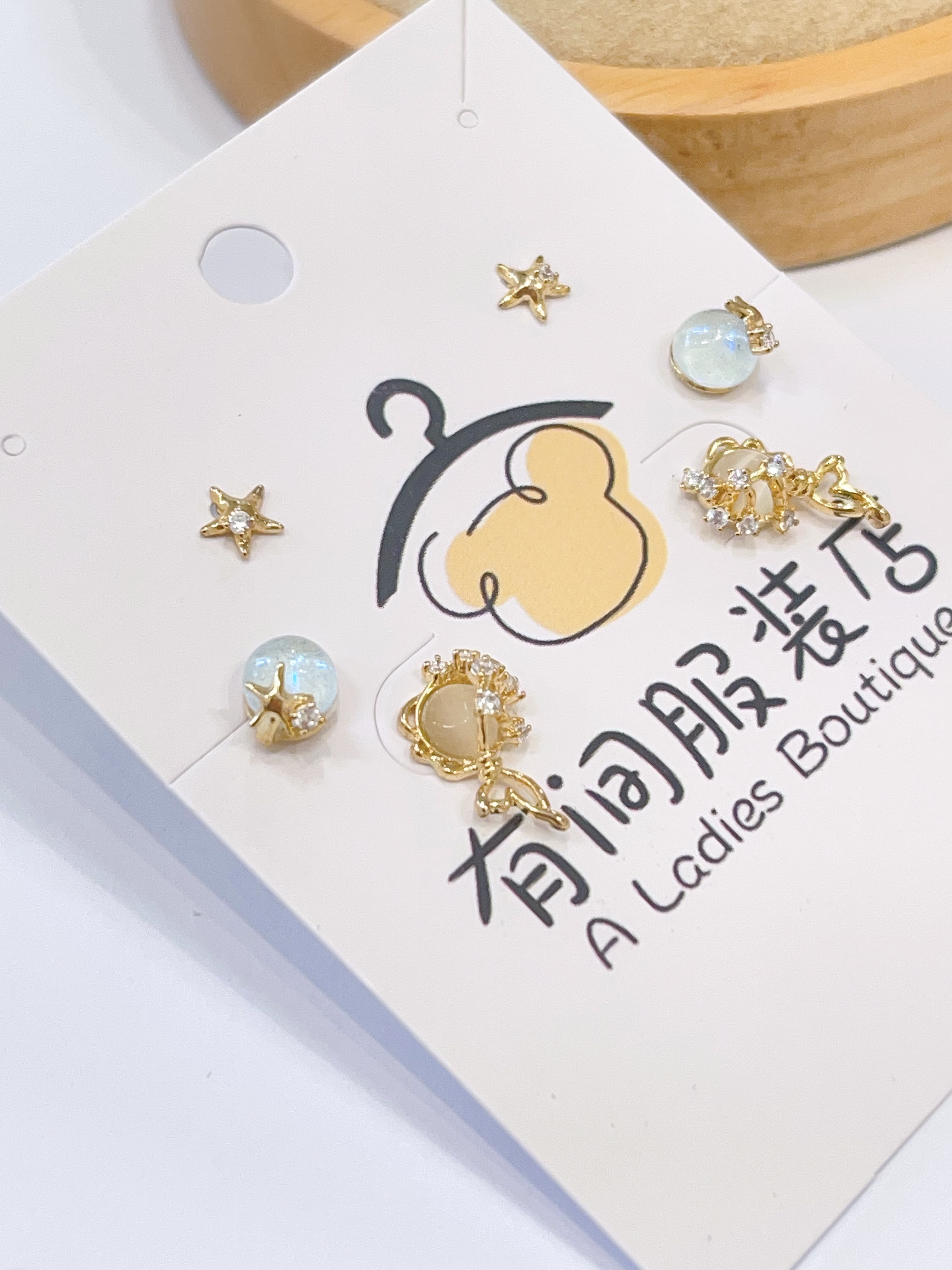 高级感猫眼设计耳环套装