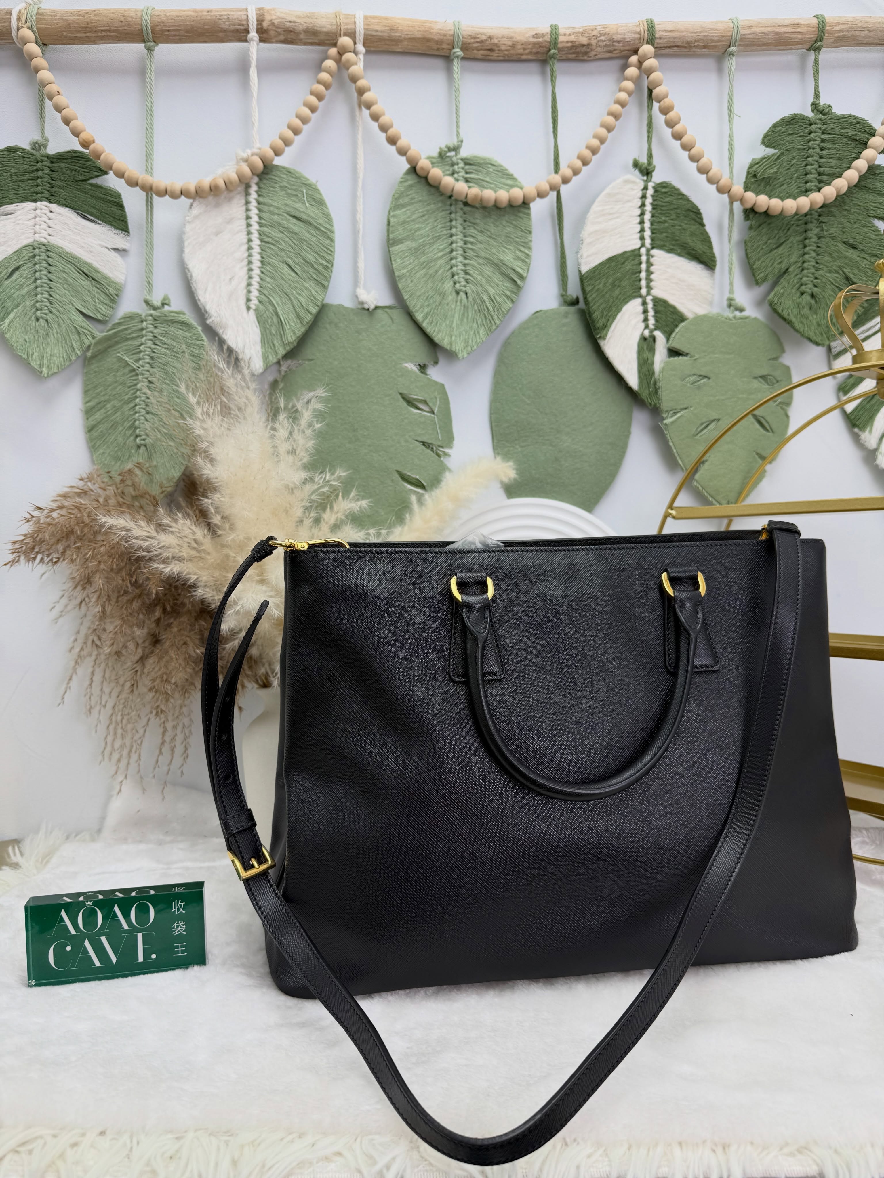 Prada 💼PRE OWNED 🛍️十字紋金Galleria Saffiano Leather Bag 🖤 