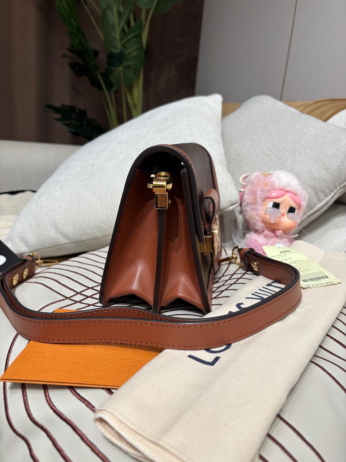 全新未使用品 Lv Dauphine mini  100%Authentic ,全新未使用品UNUSED ✅專門店收據✅dust bag✅box 📣專門店售價$28,900📣 