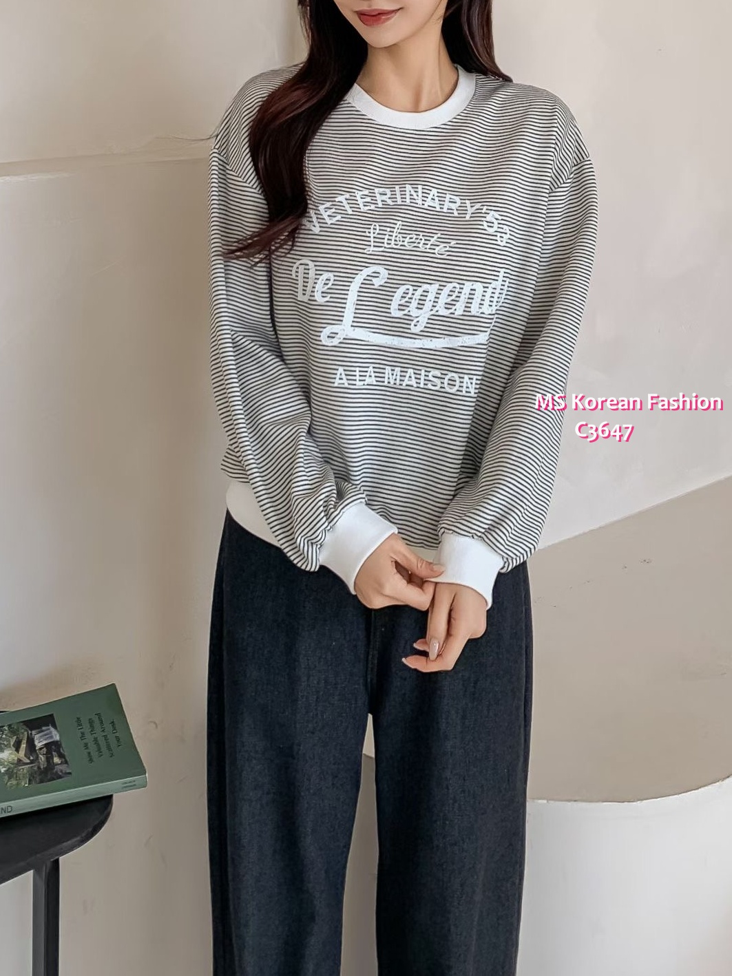 C3647 韓國🇰🇷靚色橫間字母print top