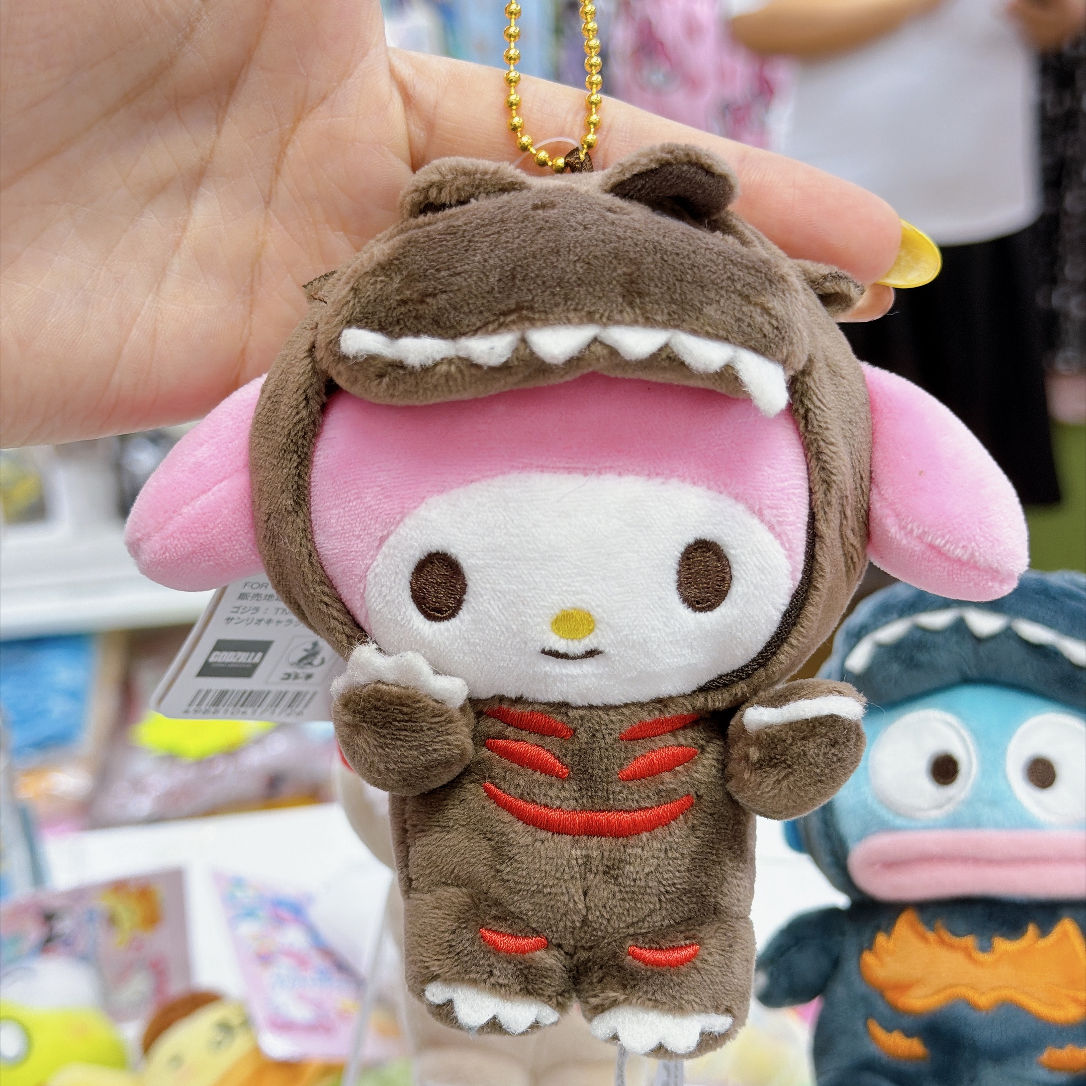 日本直送超人氣哥斯拉 Sanrio 合作系列公仔掛飾