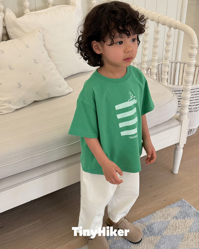 🇰🇷Tiny Hiker tee