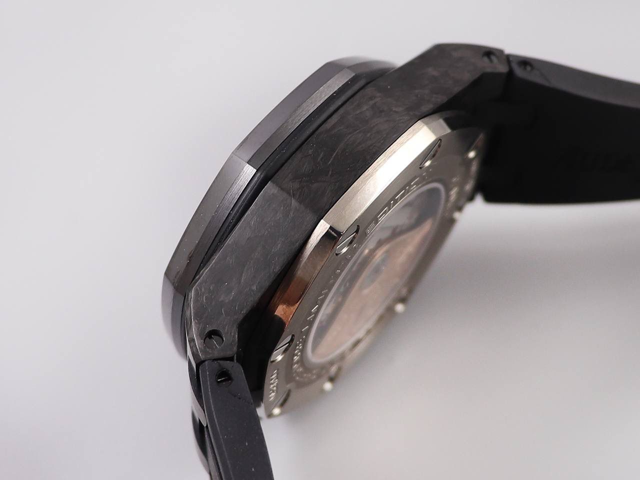 A P 42MM碳纤维系列 银座7字钻 锻造碳纤维表壳 钛合金表圈及底盖 橡胶按钮 蓝宝石镜面 7750改12点位小秒自动机械计时码表机芯 橡胶表带 钛合金折叠扣🔥💯