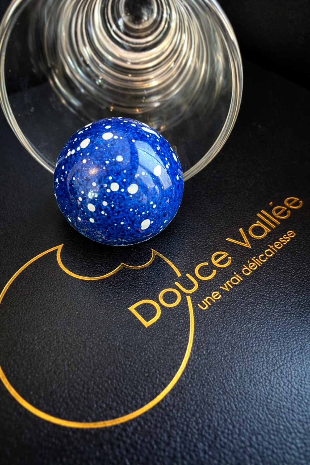 ✨匠心十六・手工朱古力禮盒  The Artisan Sixteen