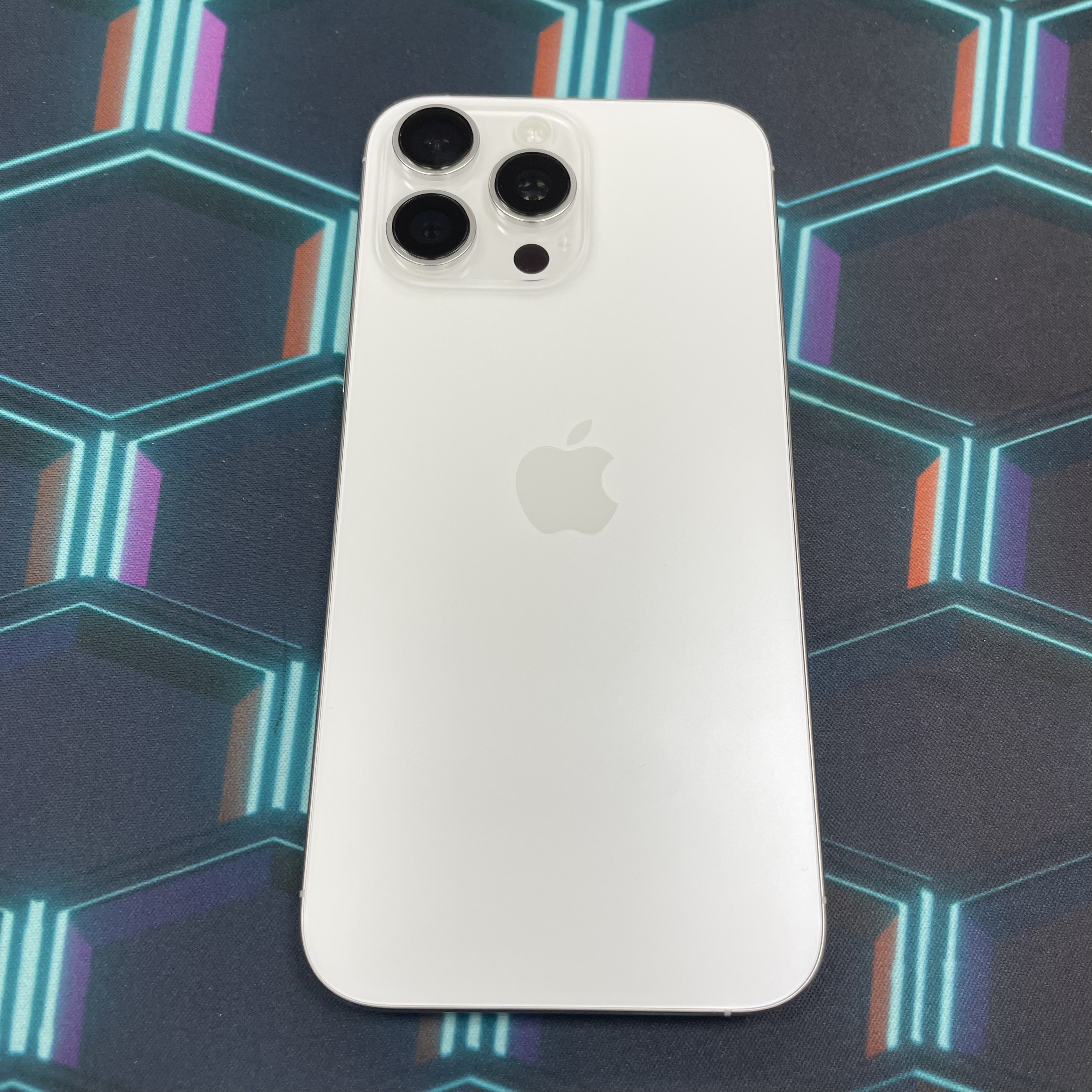 *6147 16 Promax 全新機 512GB 電100 白色 White