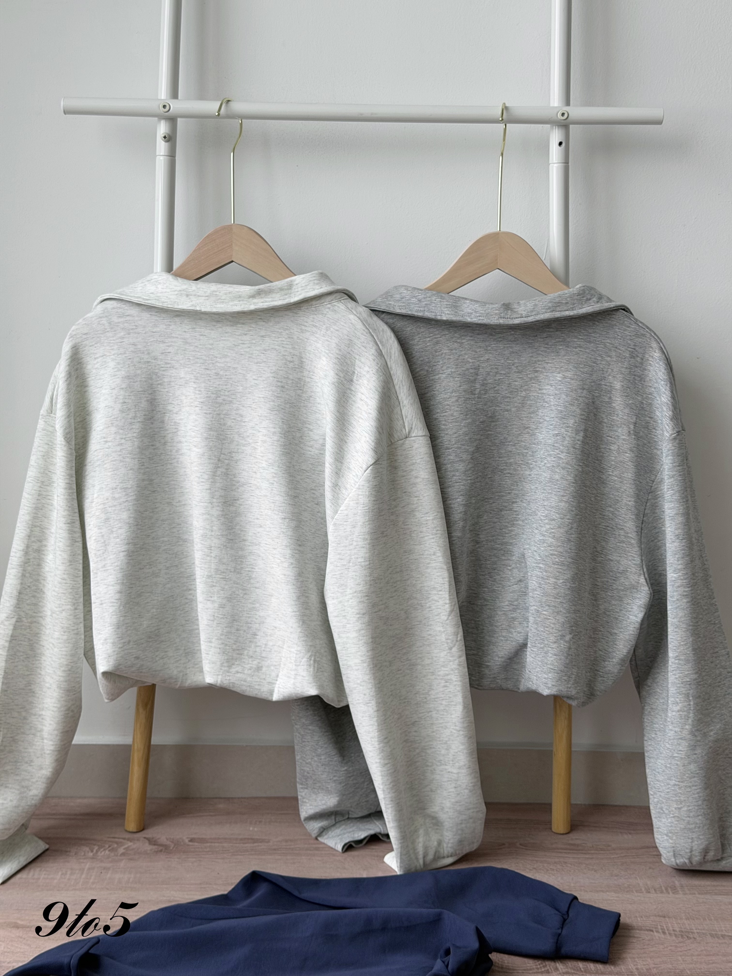 T4532 Fake Two-Pieces Sweatshirt - 3 Colors 