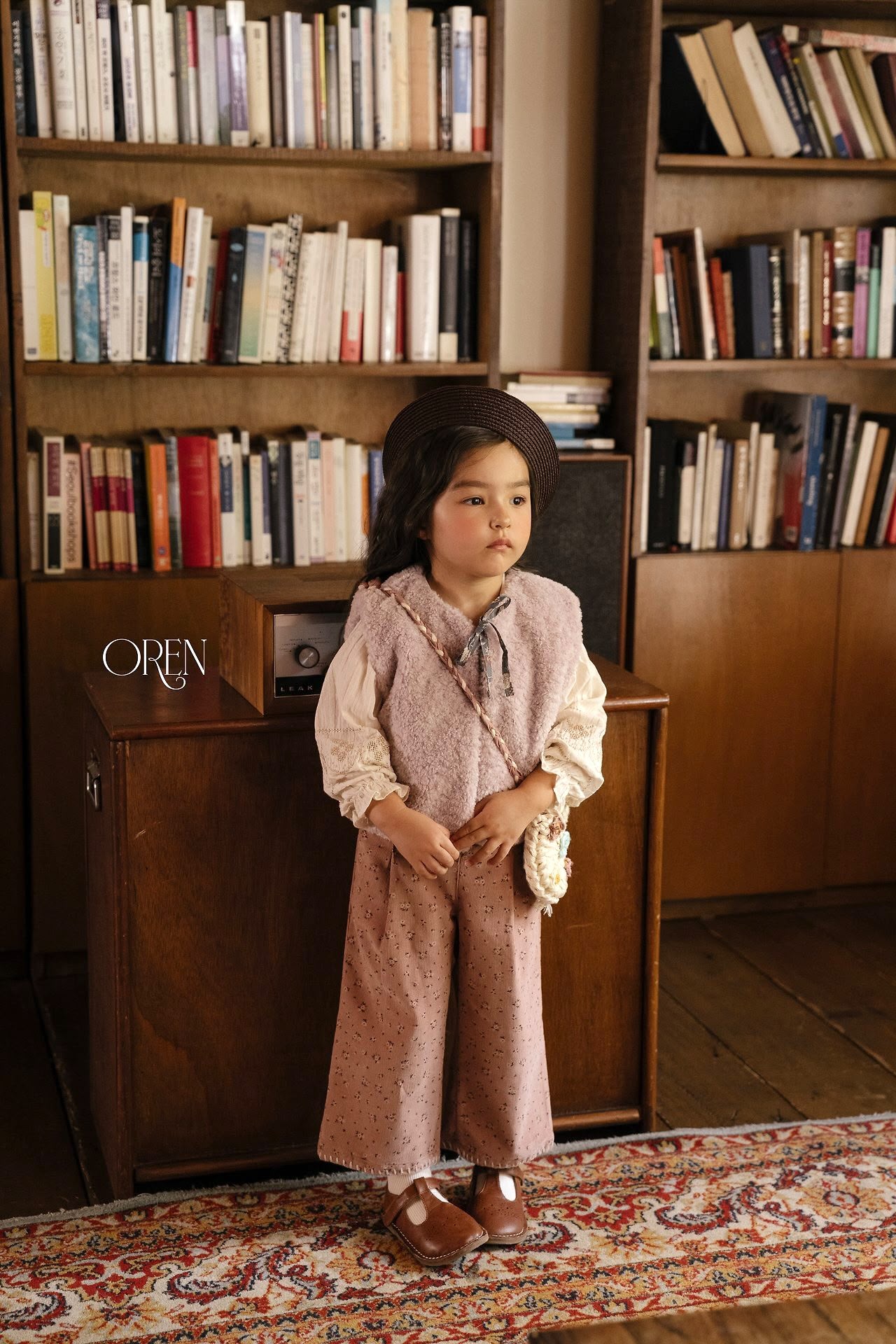 CH6182 Outer