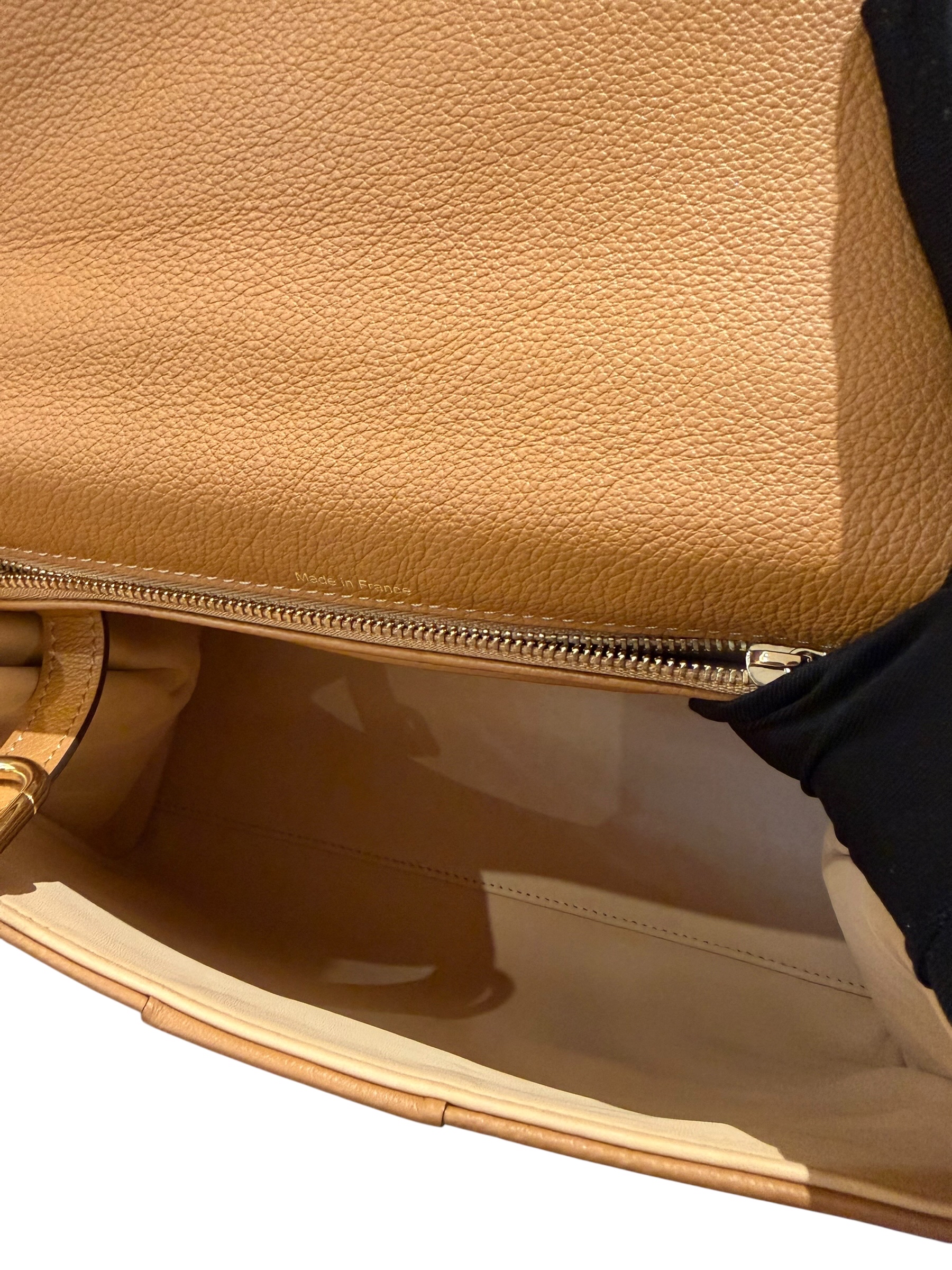 Pre-Owned DELVAUX Brillant / Product Code: 070303