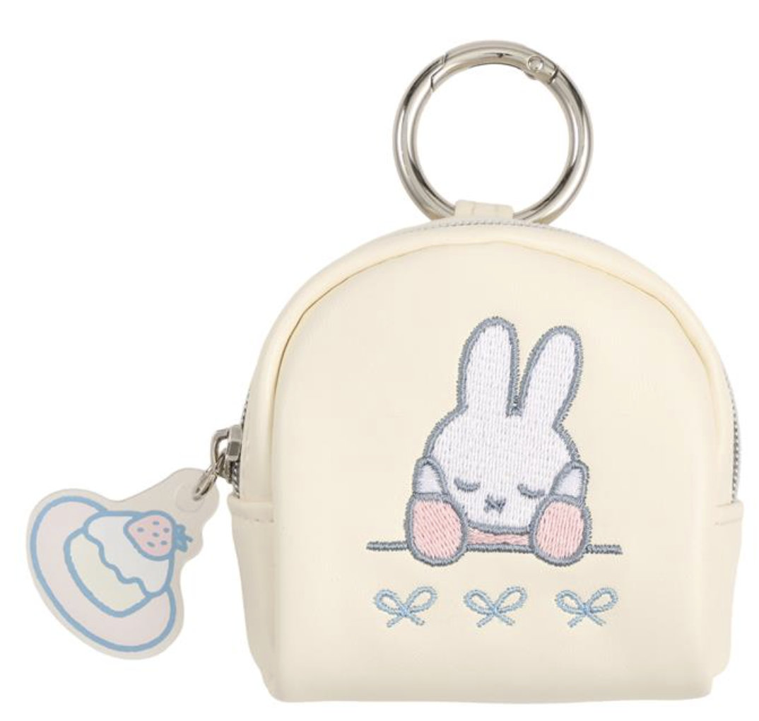 🐰Pre Order  - miffy 聯乘限定 Little Fruit Parade 刺繡 Pouch / 毛巾   ( 📦 大約 5月中到貨, 若遇到缺貨或其它因素貨期會延遲 ）