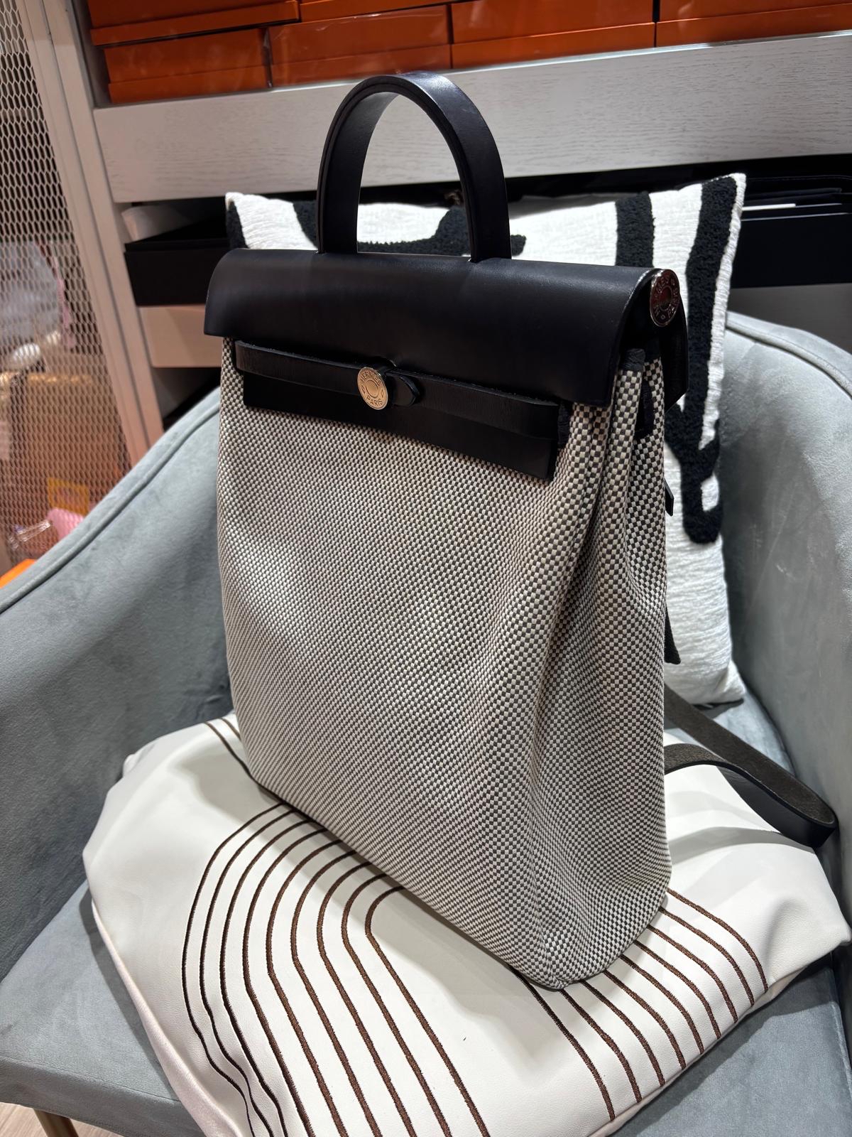 HERMES Herbag backpack Stamp Z Backpack 黑白熊貓
