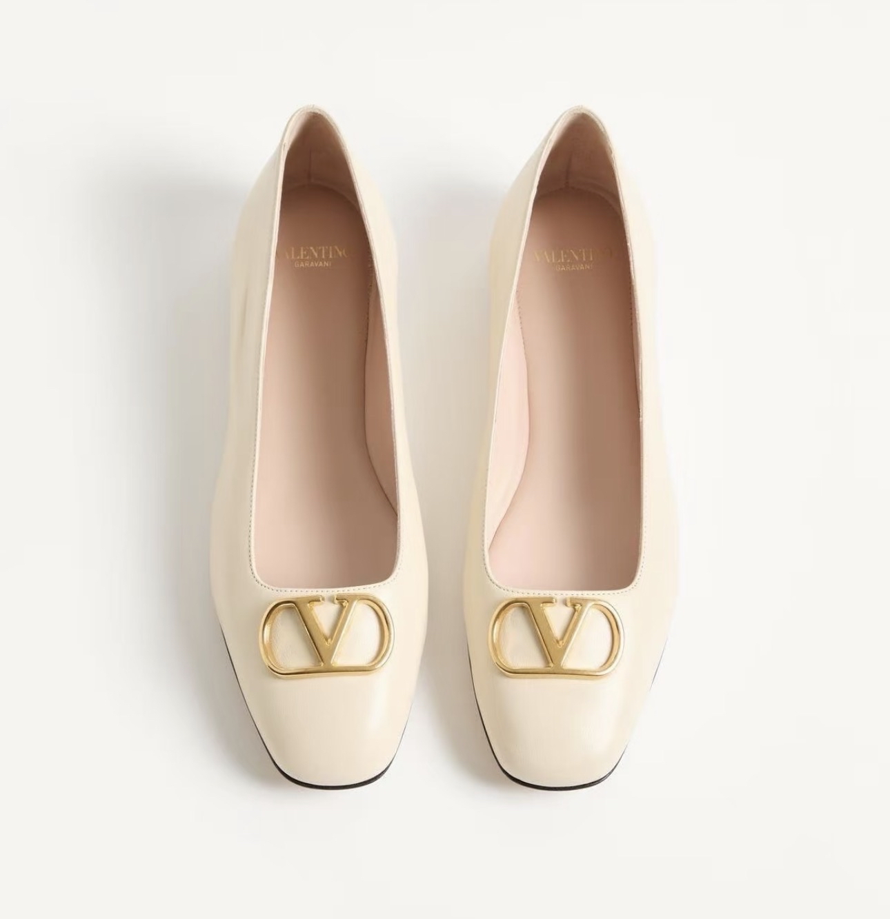訂貨📮Valentino 新款 小羊皮平底芭蕾舞鞋 質地柔軟 Size 35-40 有半碼