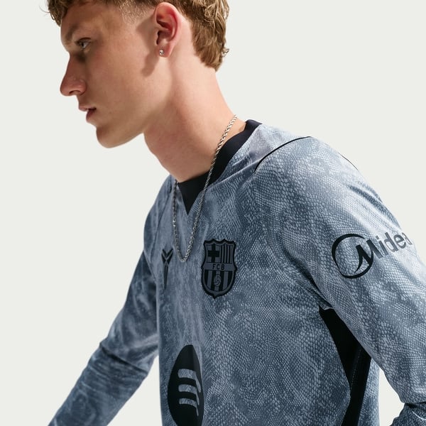 Nike Barcelona 巴塞羅拿 2026-27 作客球迷版球衣 (可加印字章) II1912