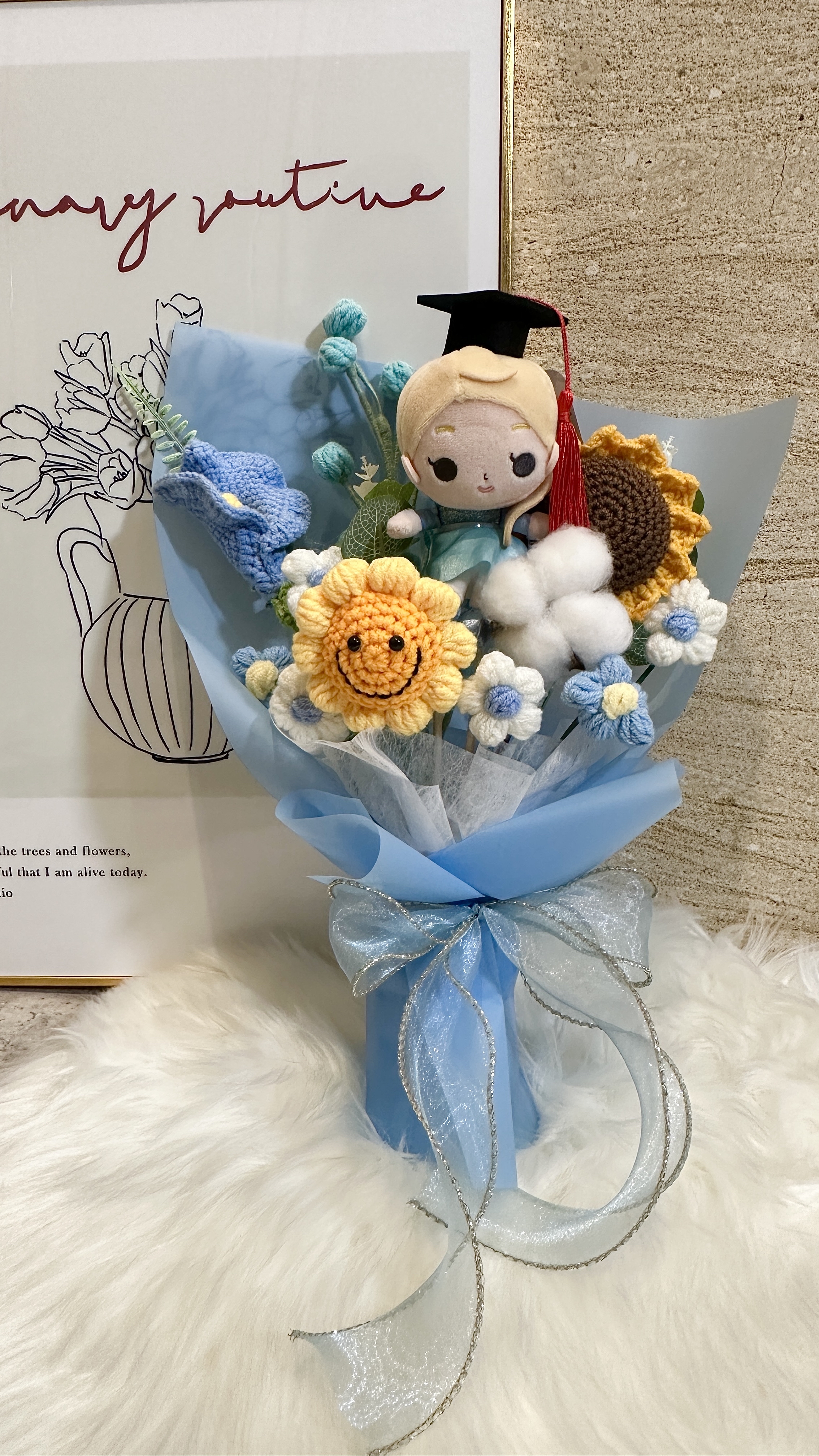 Forzen花束 艾莎公主畢業花束 Elsa Graduation Bouquet 鉤織向日葵公仔花束 畢業禮物 畢業公仔花束 
