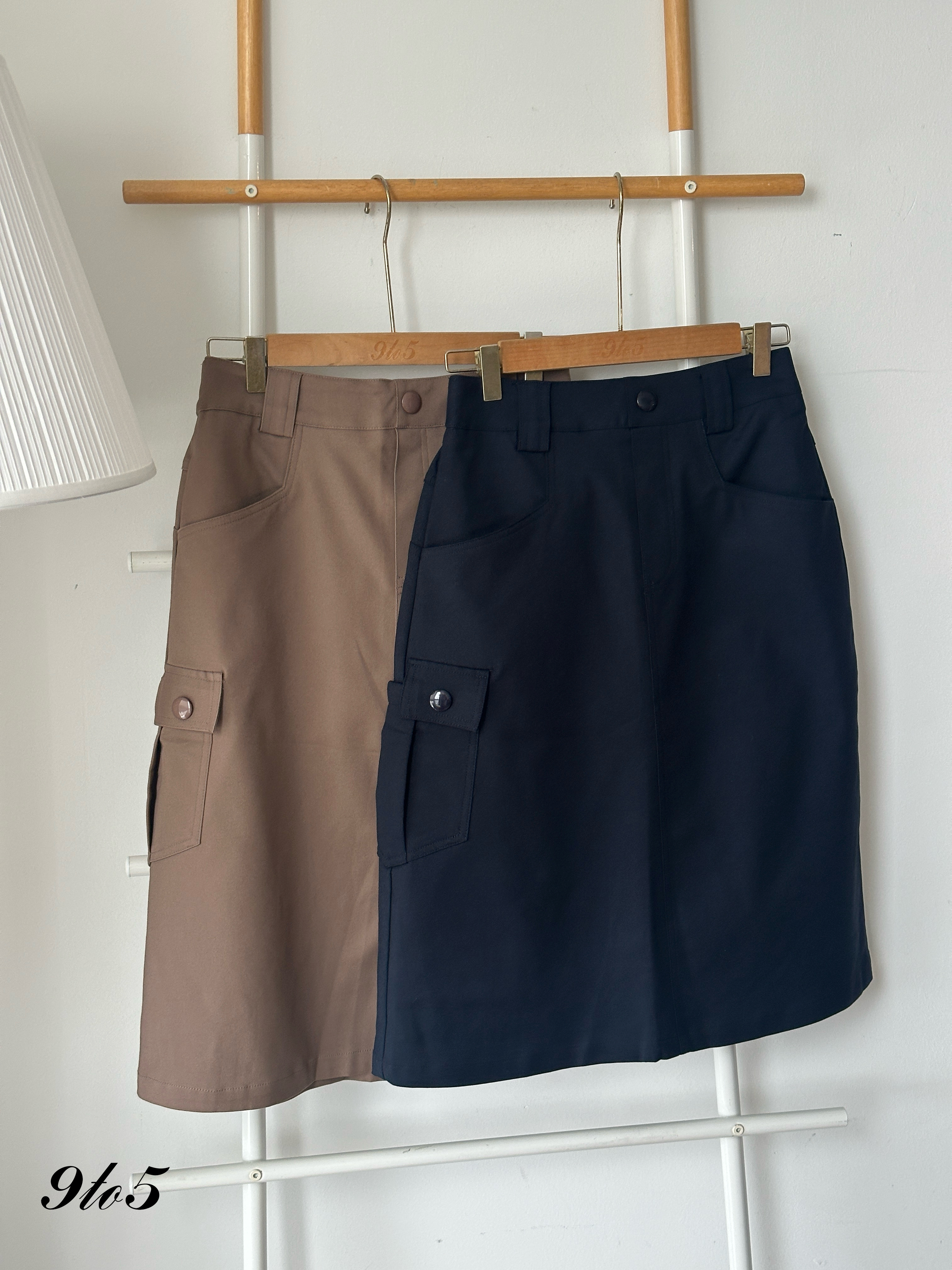 S1870 A Line Mid Skirt - Blue & Brown
