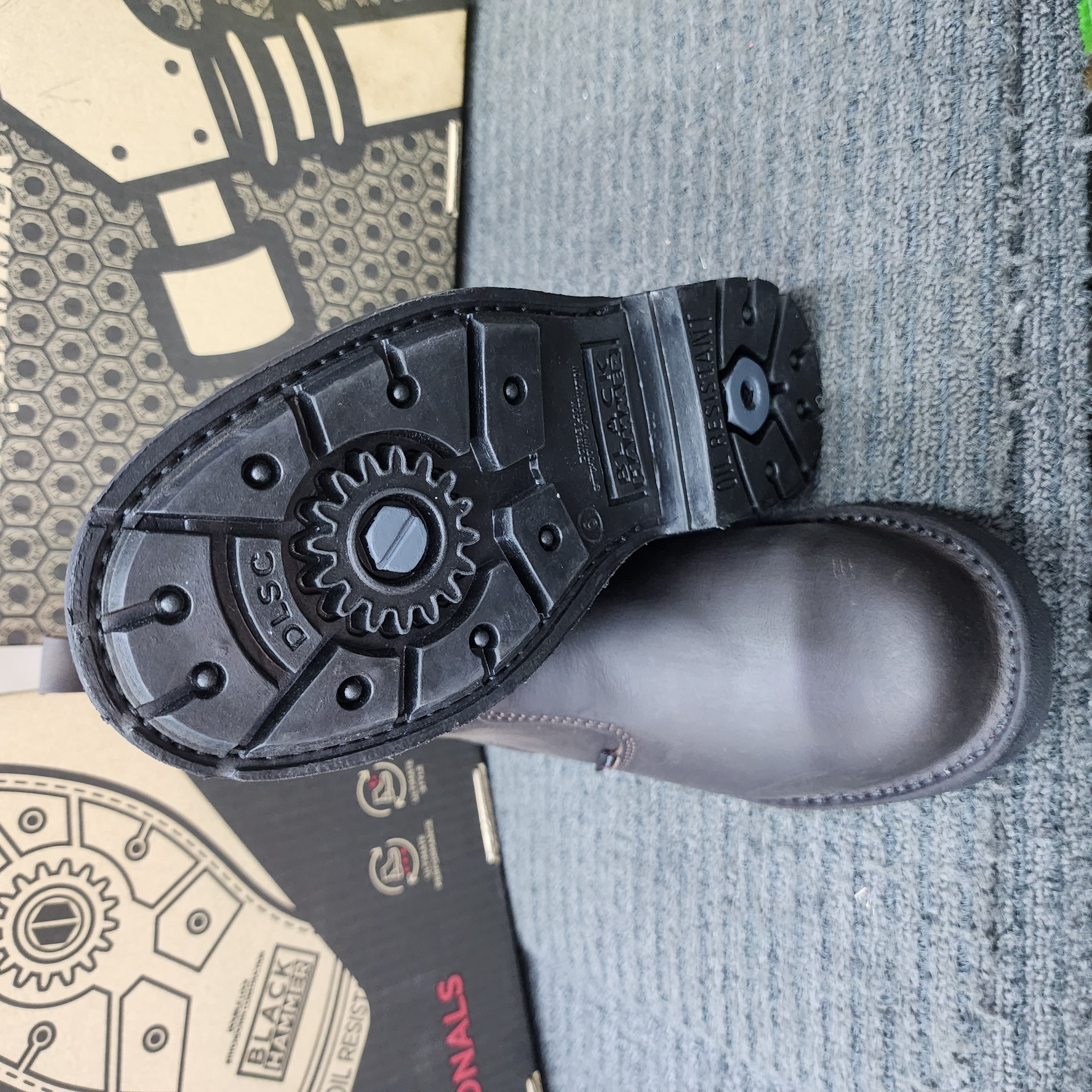 Black Hammer 4000 Series Men Safety Mid Cut Single Zip BH 4664 SIRIM DOSH Genuine Leather Shoes