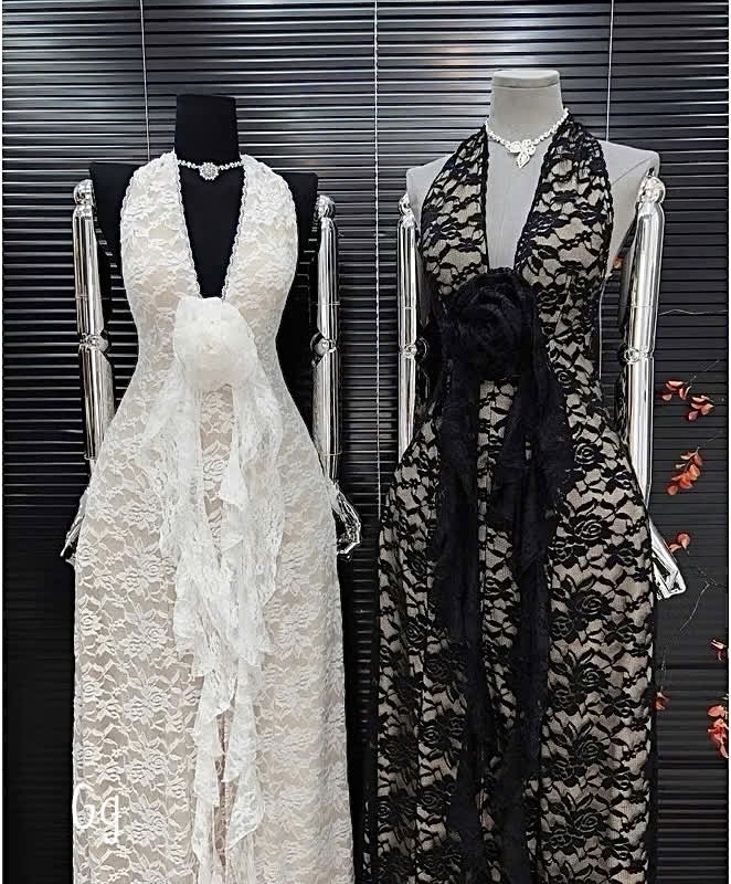 蕾絲高開衩露背連身裙