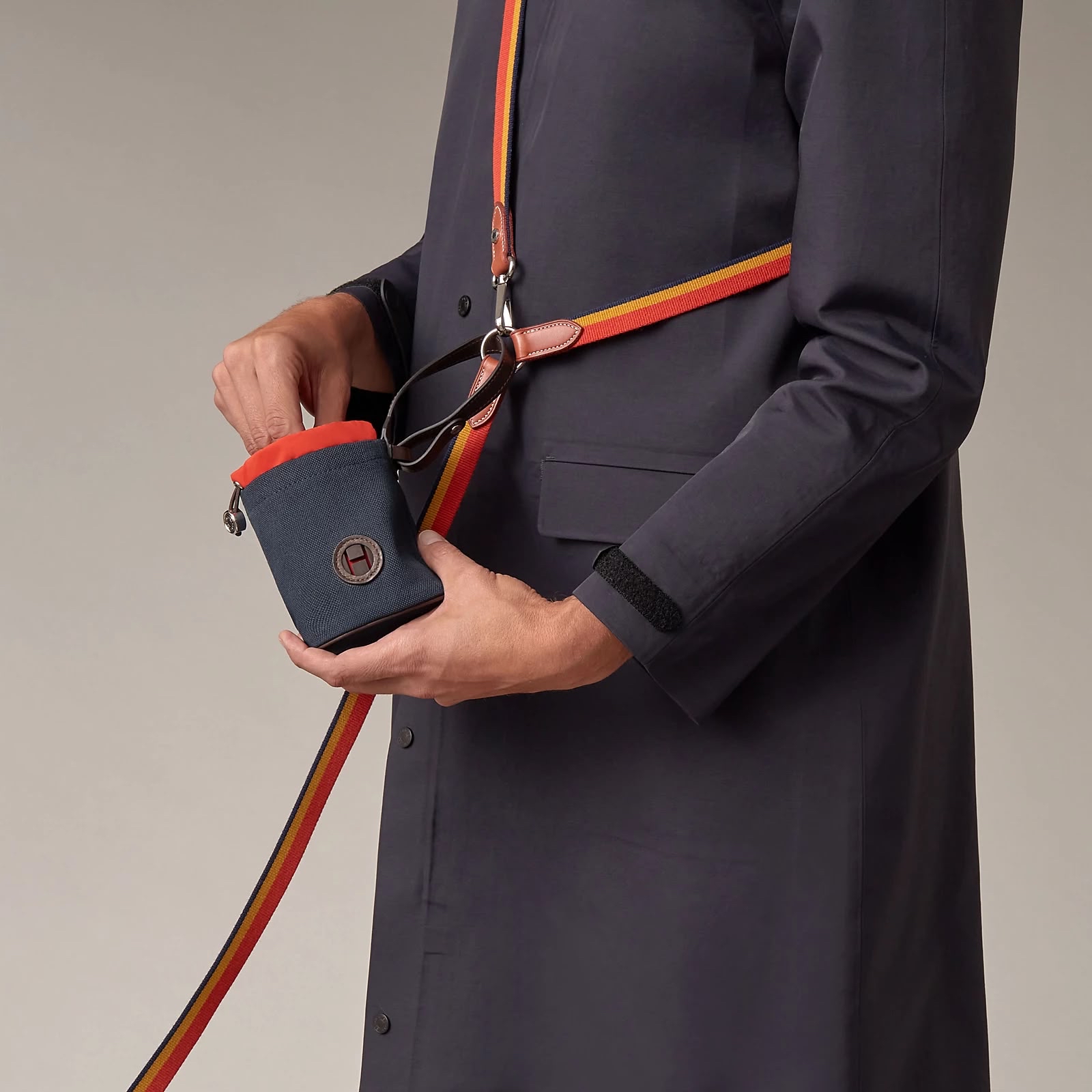 Hermes On-the-go dog pouch 100%Authentic,98%new 
