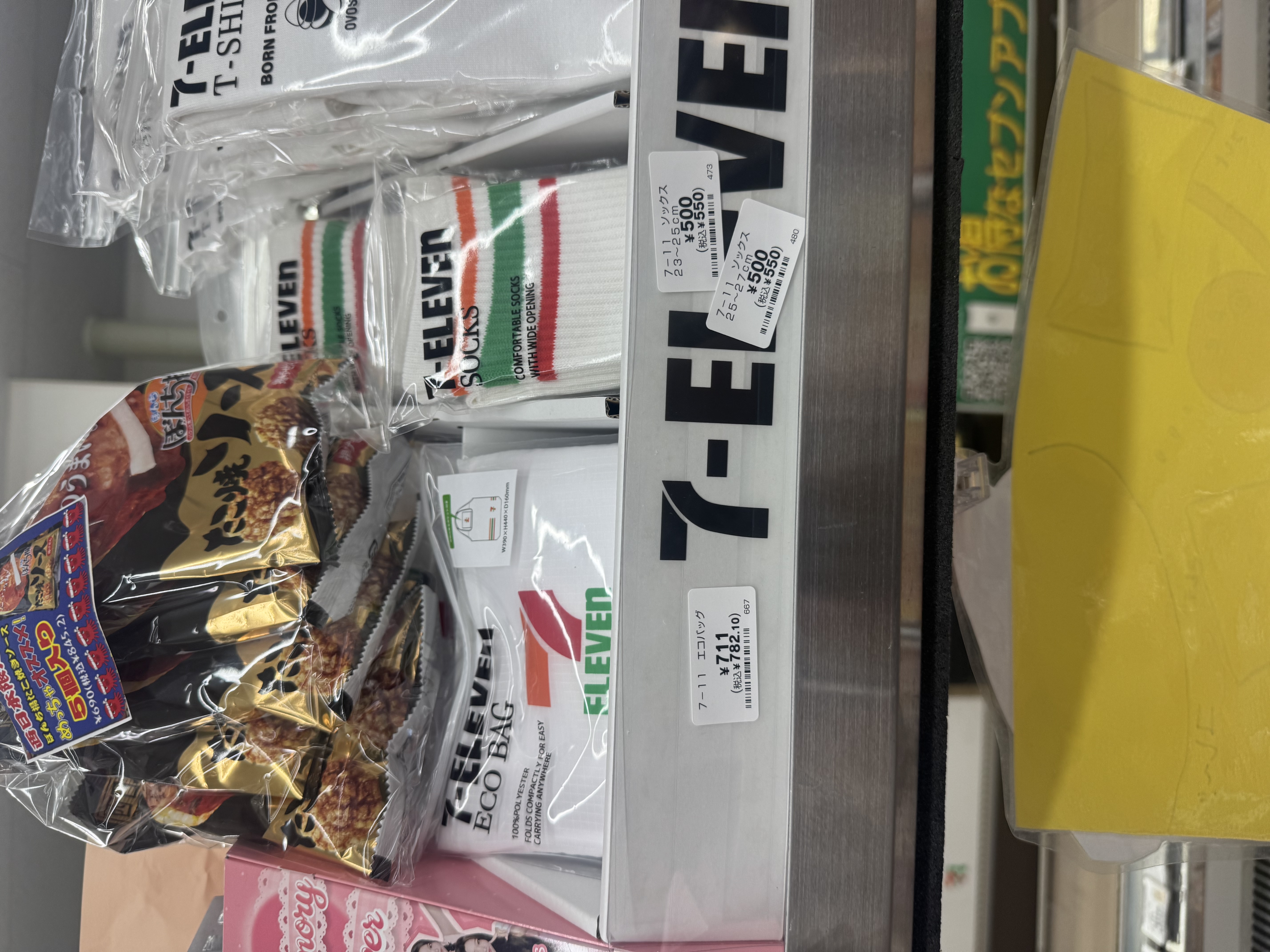 ✨連線商品需補運費✨日本7-Eleven 襪子