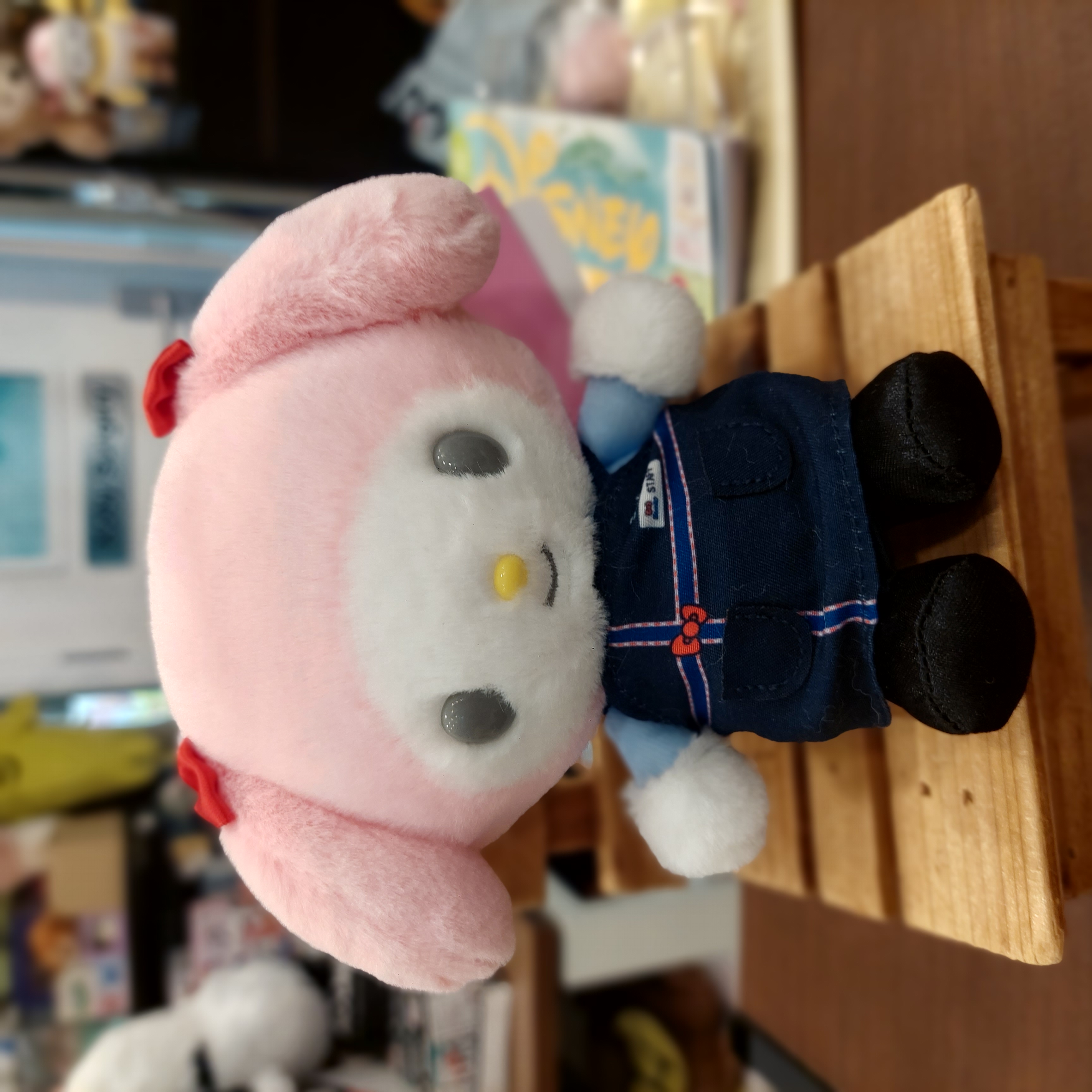 原裝日本 Sanrio 店長系列 Melody  公仔吊飾