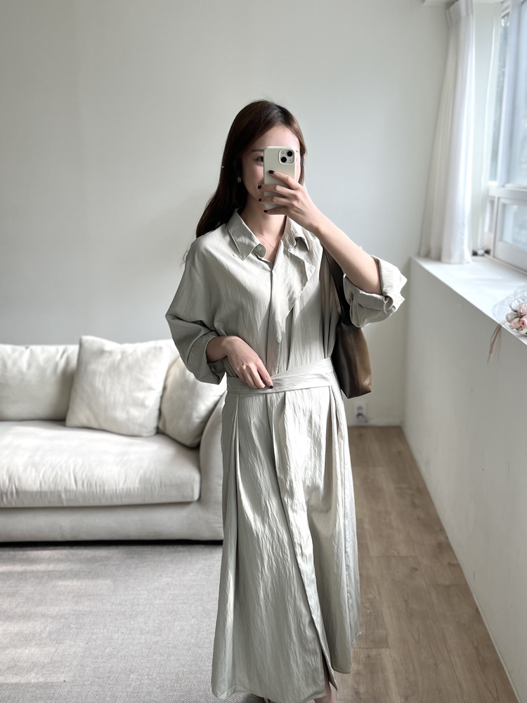 Minimal Belted Shirt Dress (Khaki)