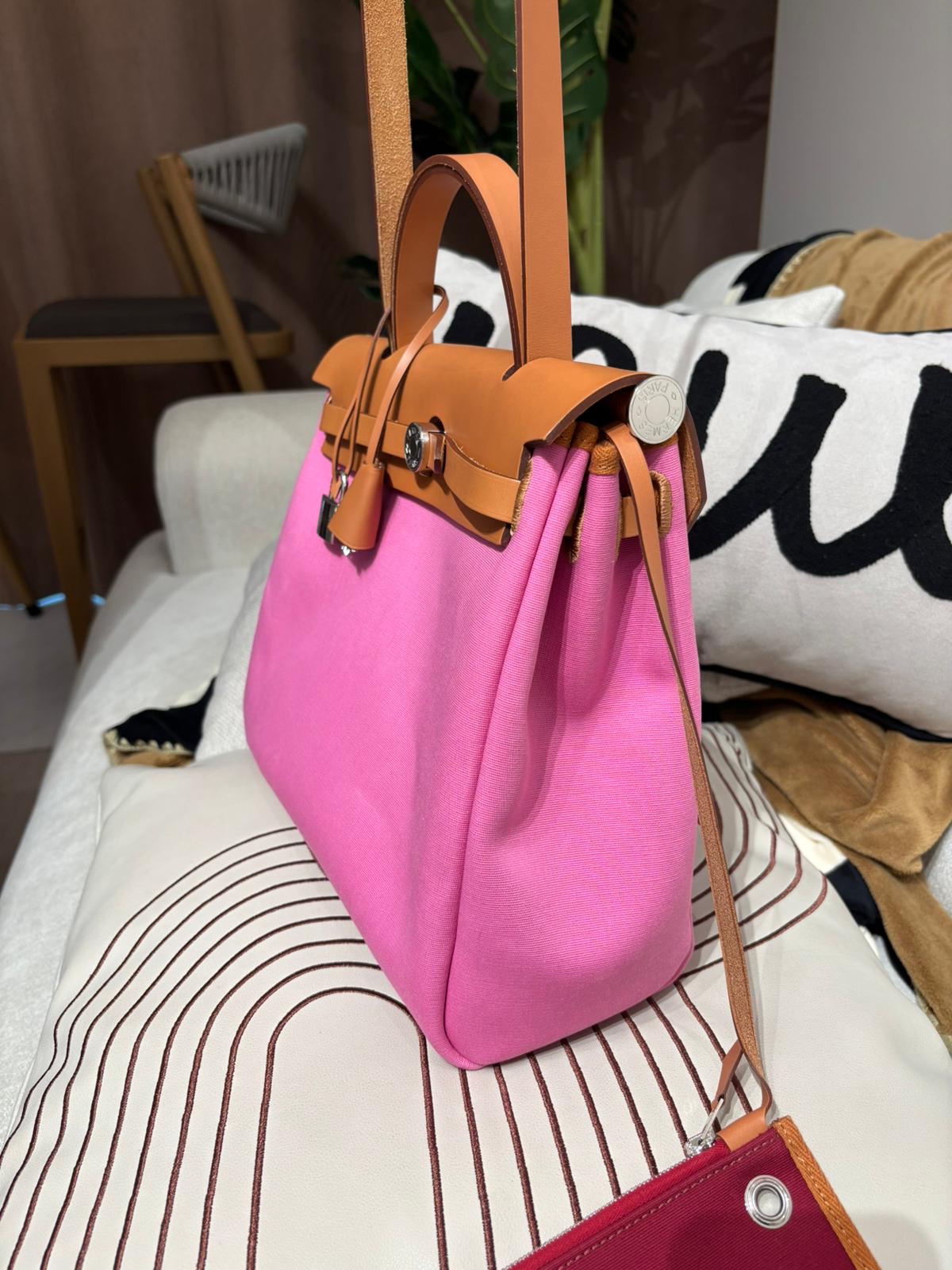 Hermes Herbag 31 Stamp Z Bubble Gum / Rubis / Nature 100%Authentic, 95%New ✅收據✅Key Lock✅Dust bag