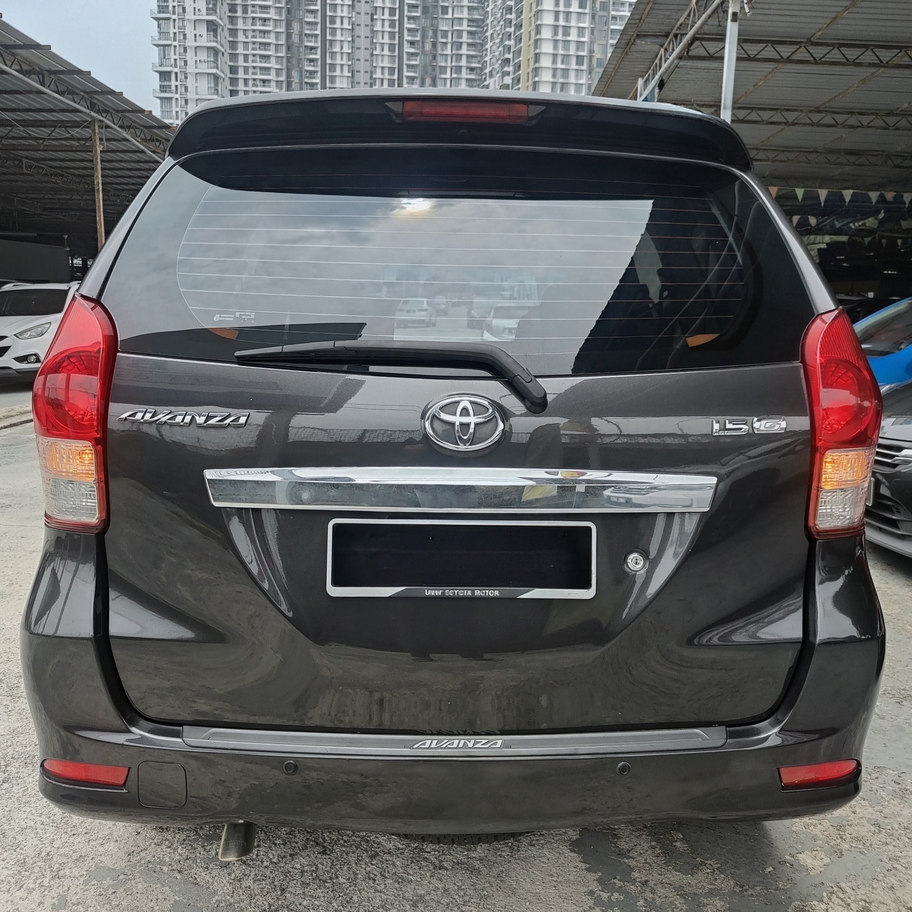 2012 TOYOTA AVANZA 1.5 G 