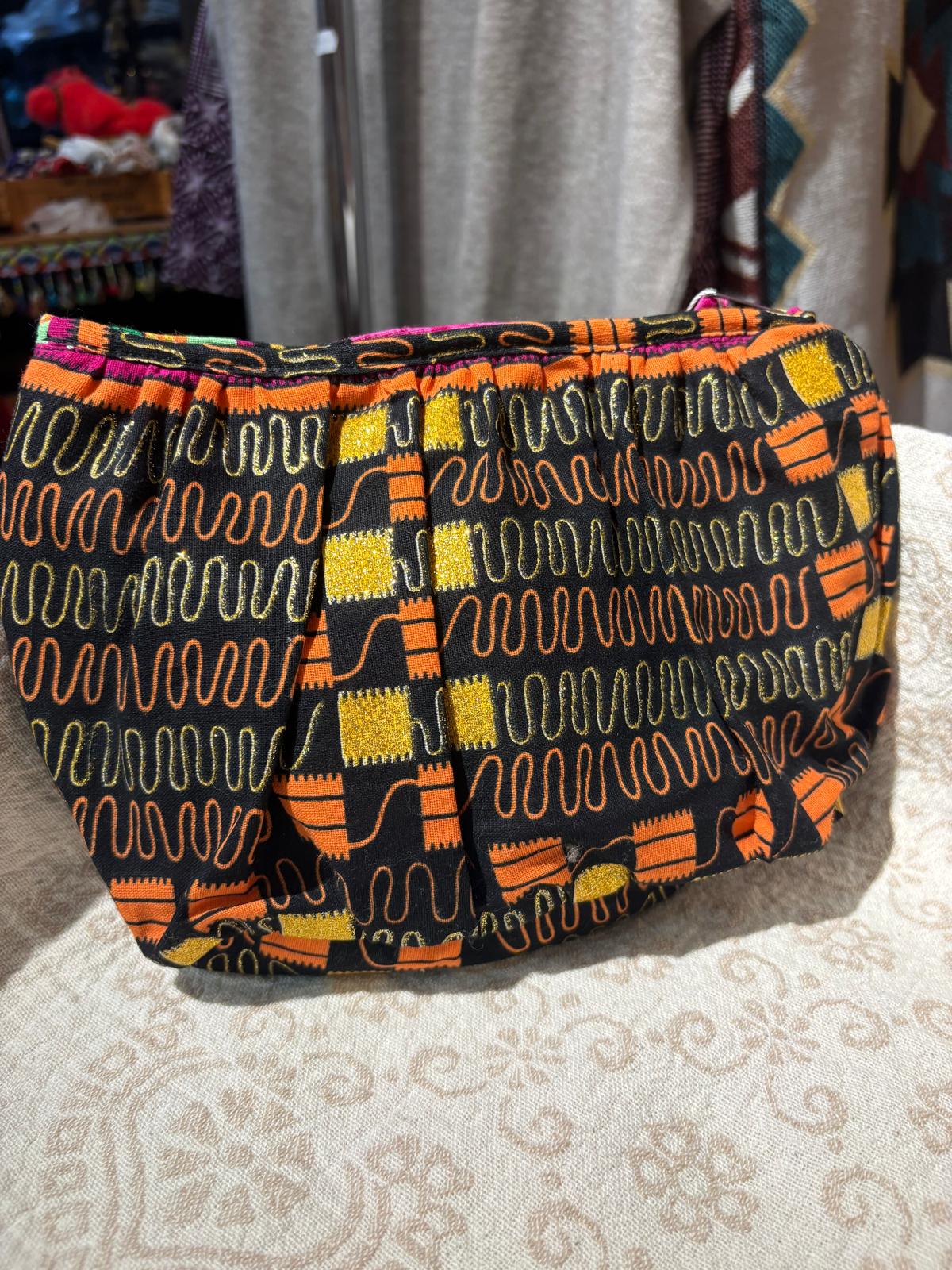 泰國-Mitra Collection - 黑橙金色燙金多用途袋