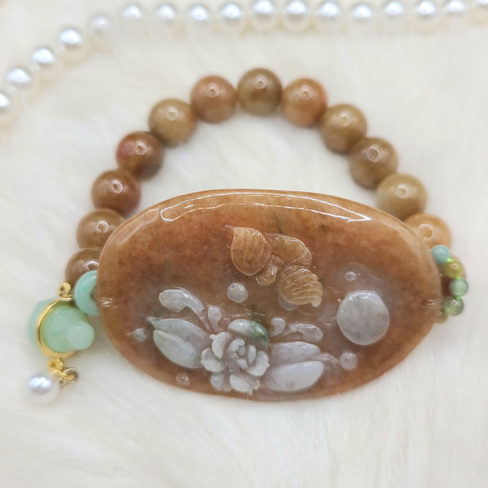 80年代黃翡雕花手串