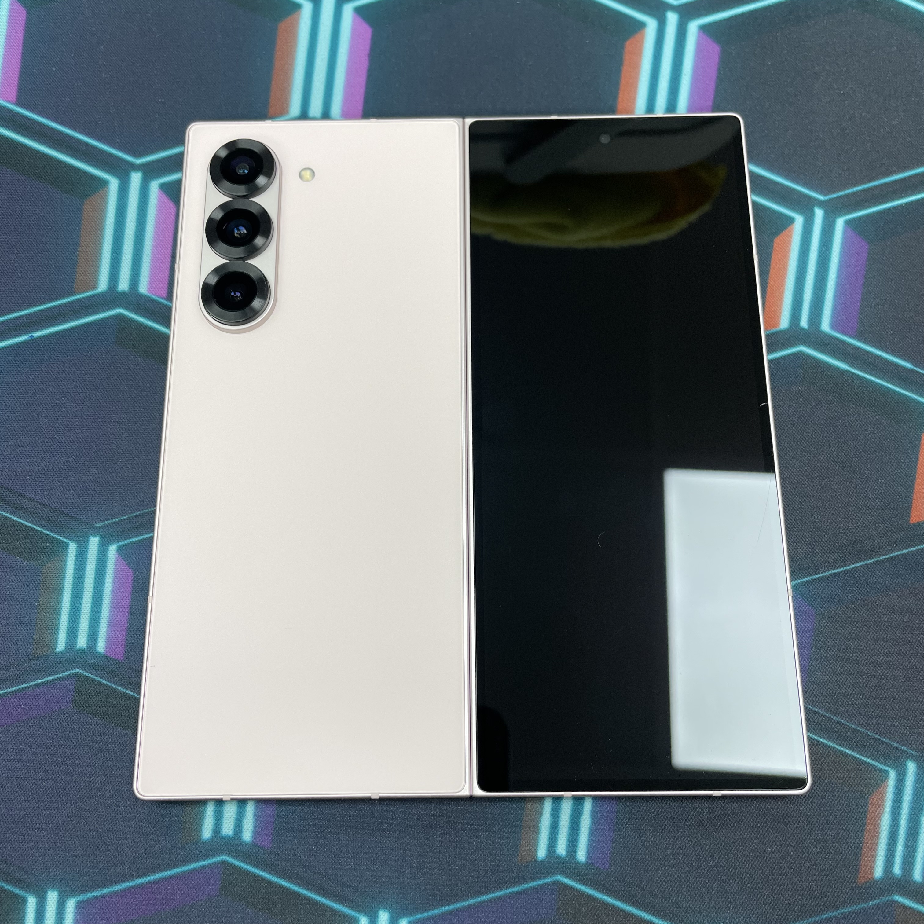 *6047 Galaxy Z Fold 6 美版 勁靚機 12+512GB 粉色 pink