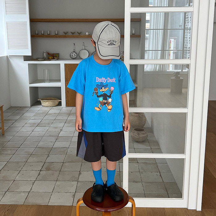 🇰🇷middle name tee