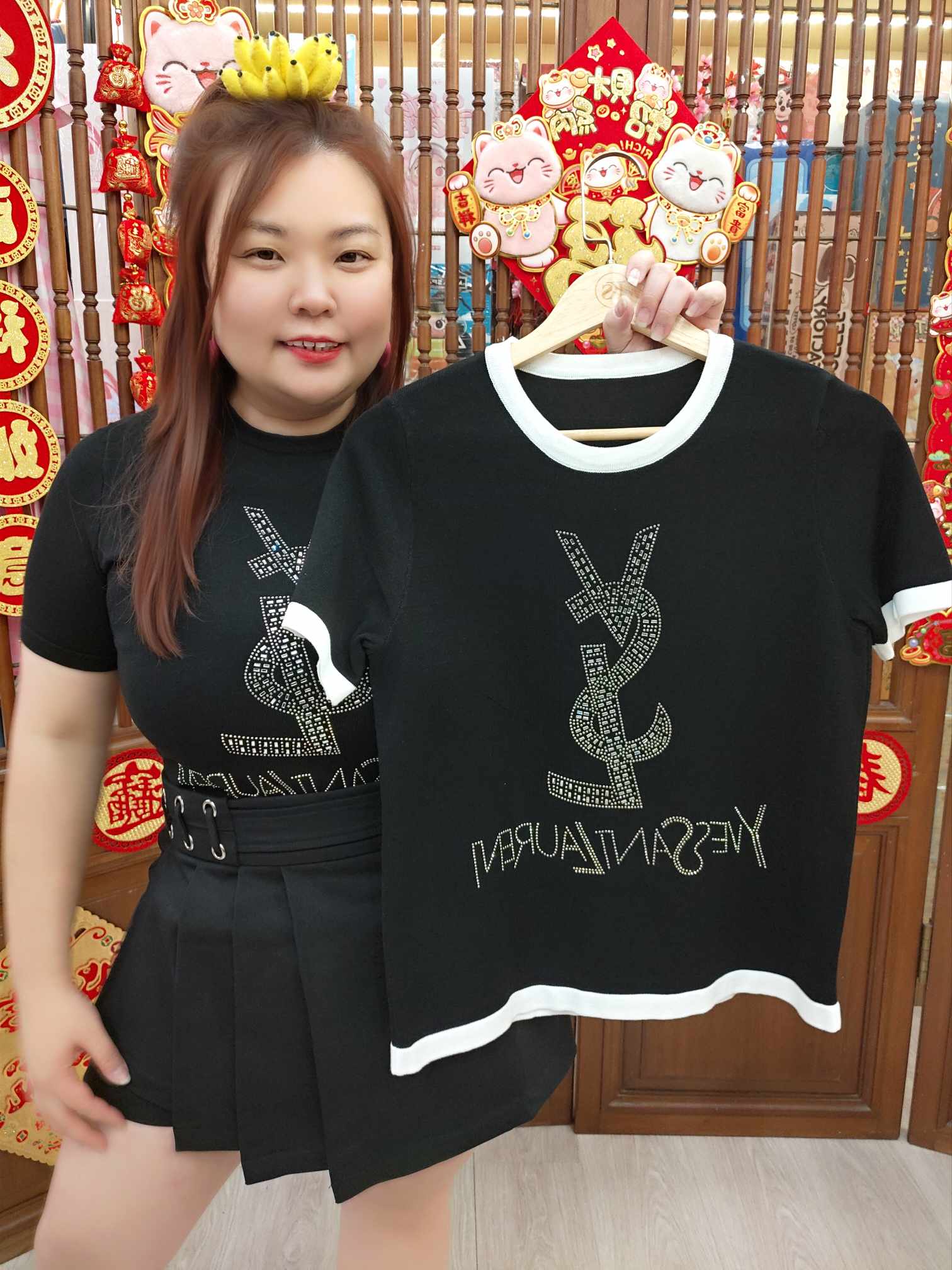 NBC09 YY582 亮钻字母上衣（颜色随机⚠️）（胸围 100-120CM）