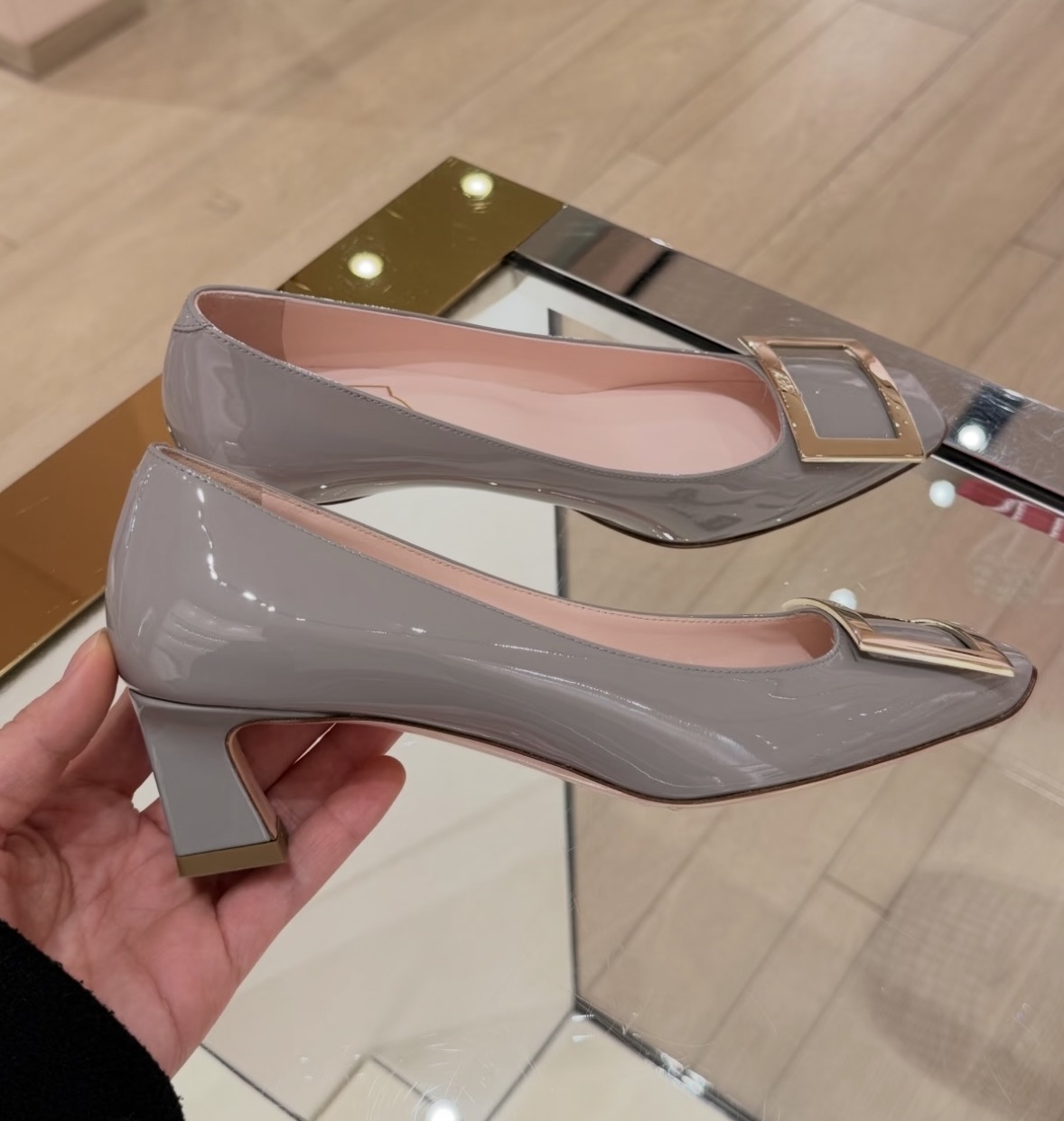 RV 漆皮4.5 cm 霧霾藍/灰色 高跟鞋 Size 35/36/36.5/38