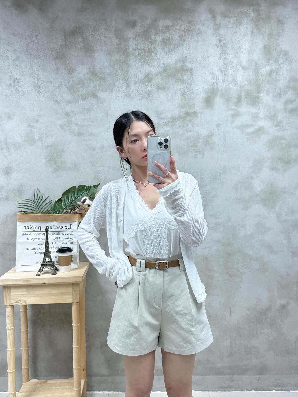 D06 連Belt打褶短褲