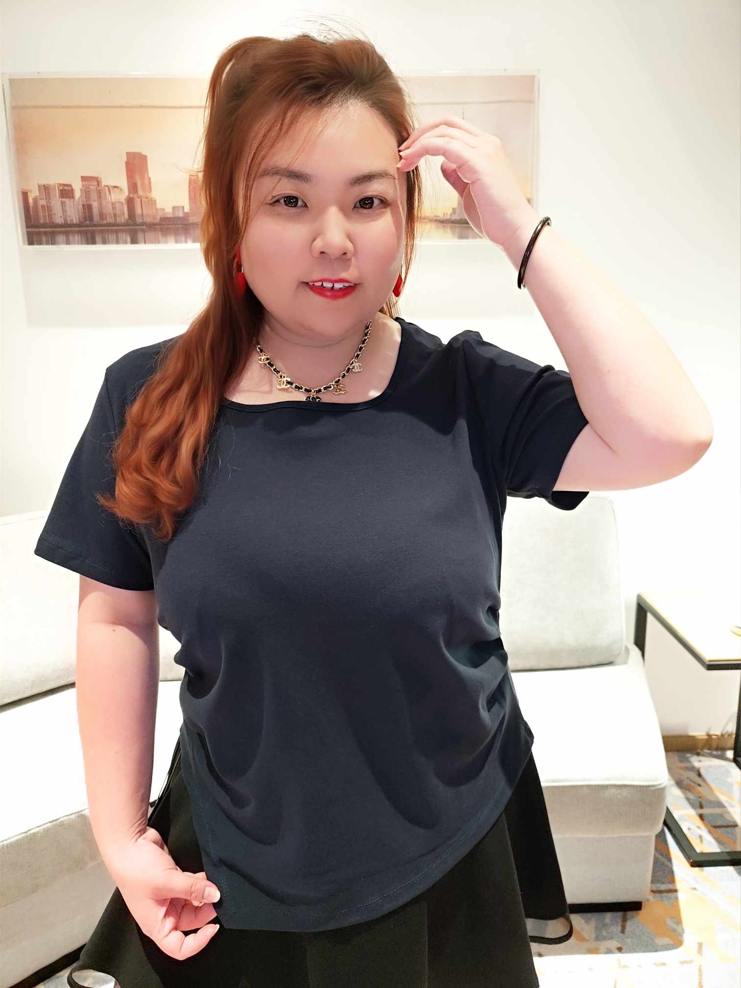 YCE05 931 方领显瘦收腰不规则上衣