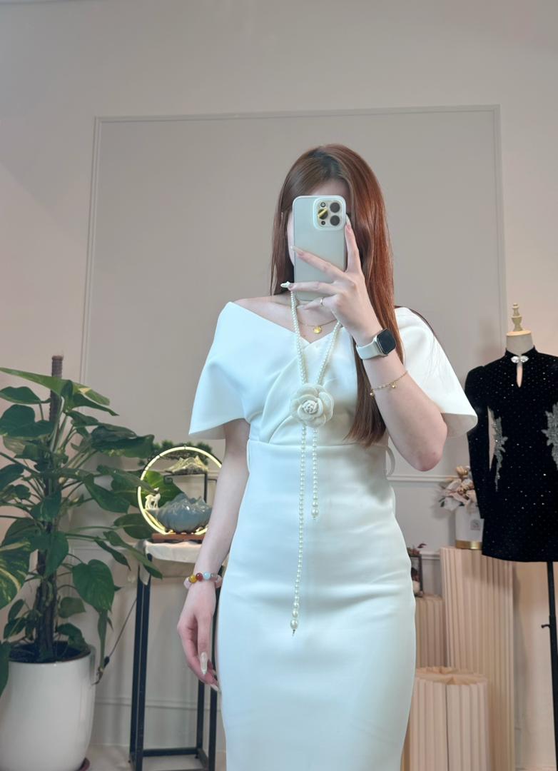 A03 --3D Floral Pearl Waist Chain