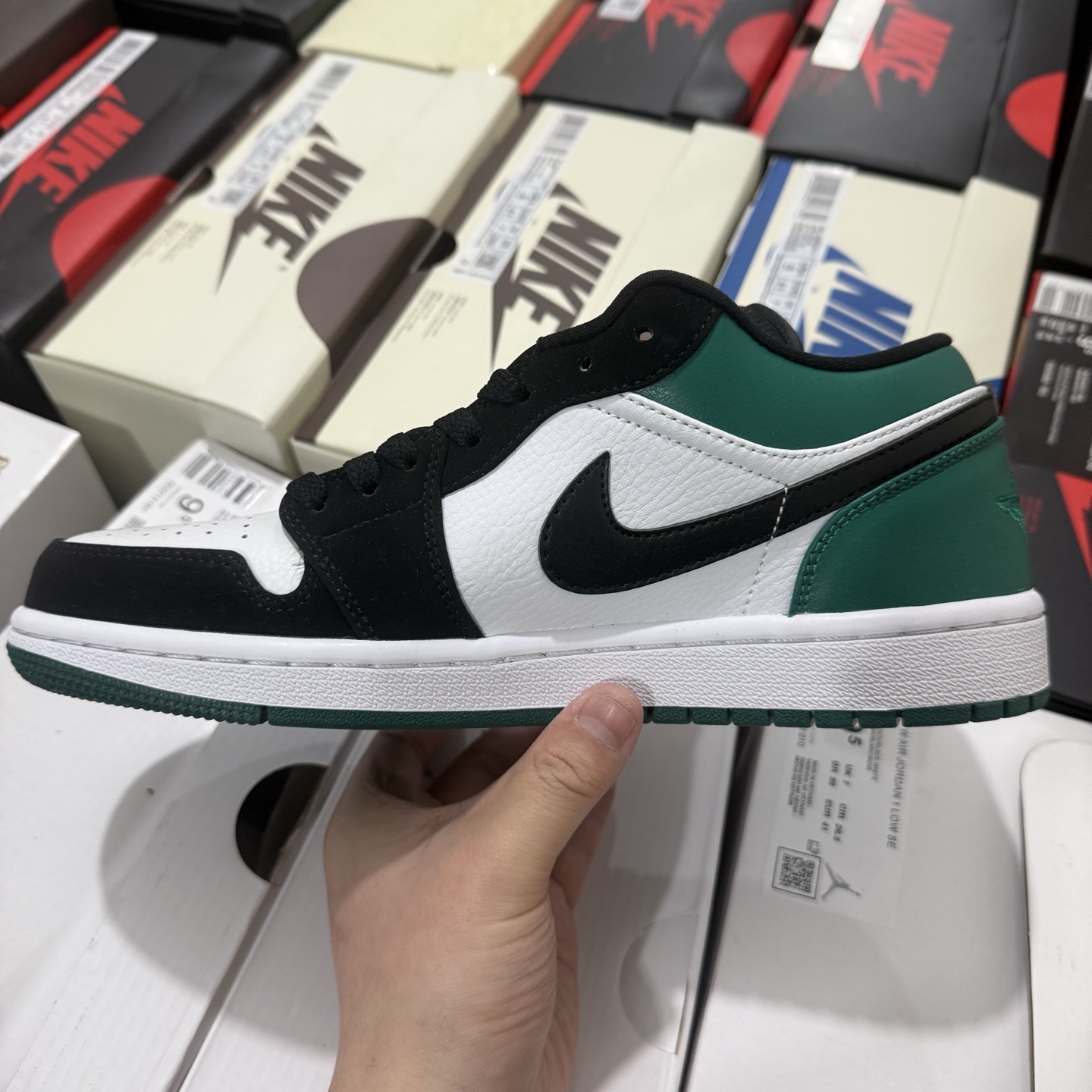 Nike Air Jordan 1 Low 553558-113