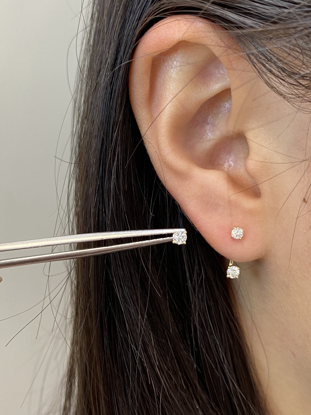 18K Diamond Earrings 